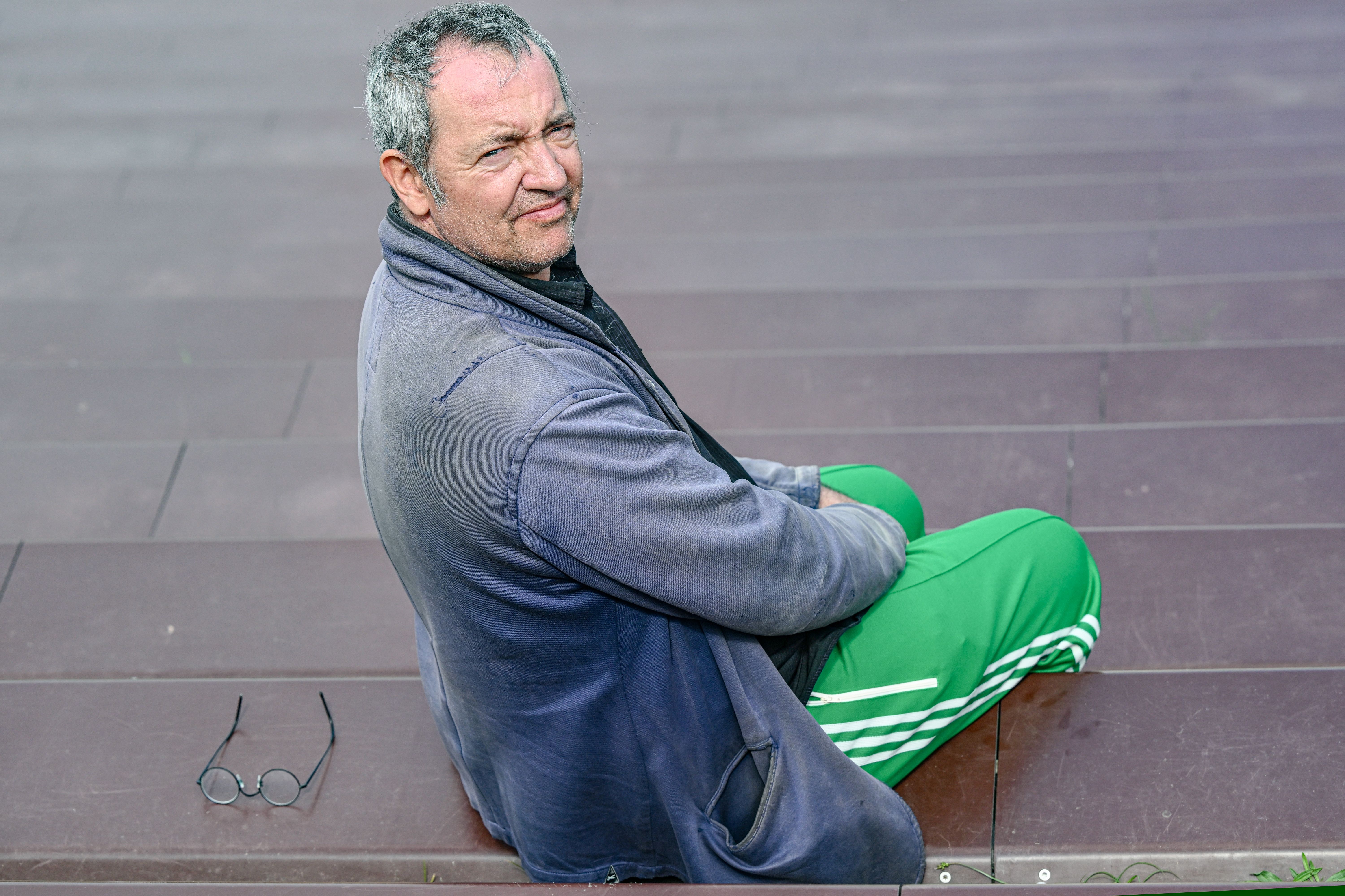 Große Sorge um Kult-Komiker Rainald Grebe: „Tod sitzt neben mir“