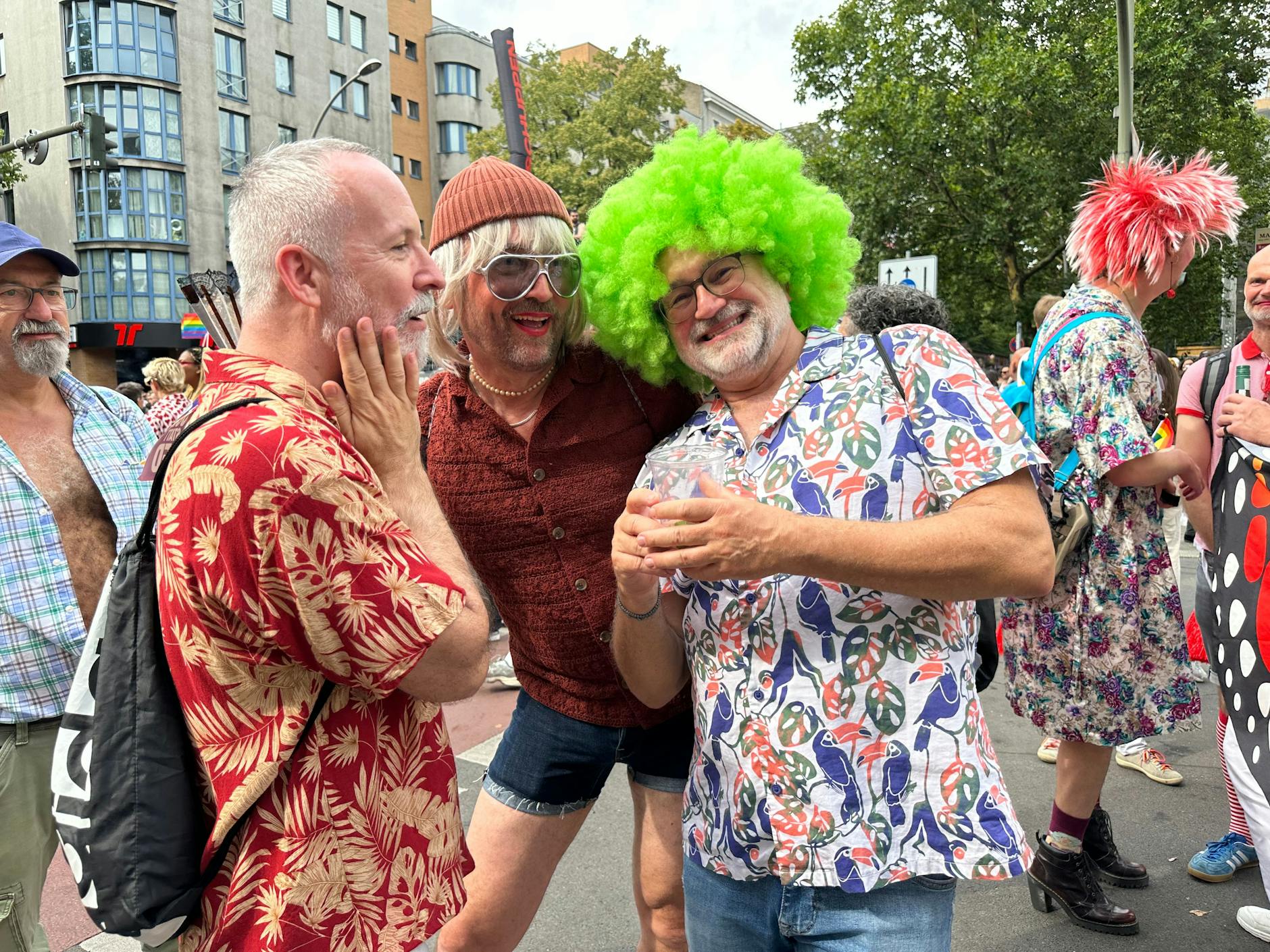 Diese Herren sind sicherlich keine CSD-Anfänger. Das sieht man.