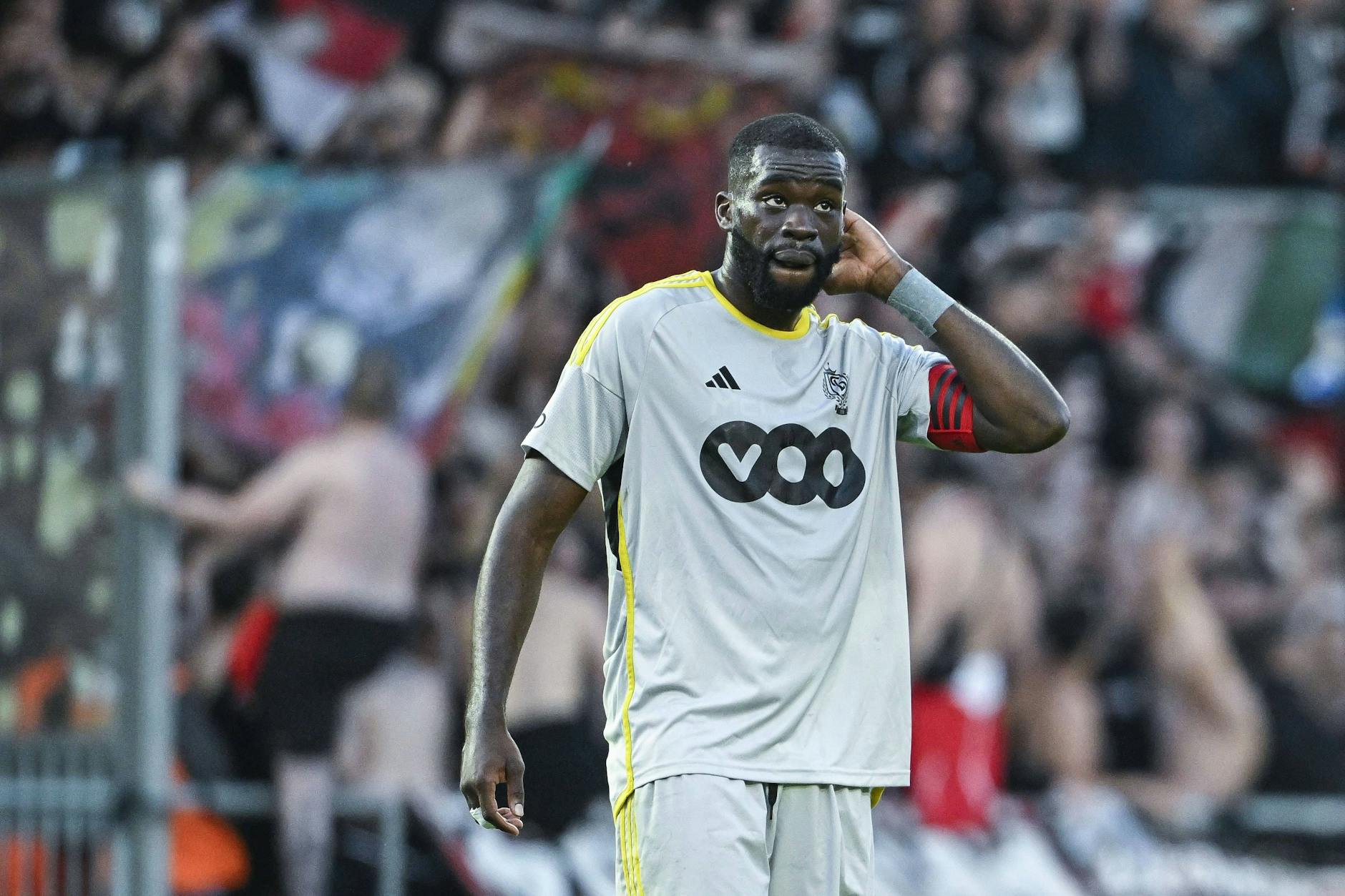 Herthas Stürmer Wilfried Kanga steht vor einem Wechsel zu Cardiff City. Montag soll Medizincheck sein.