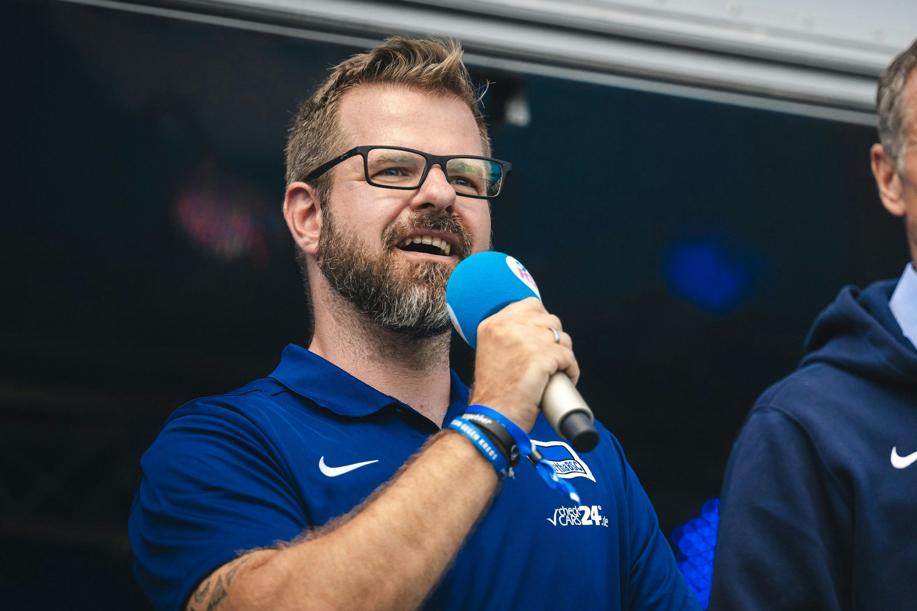 Herthas Interimspräsident Fabian Drescher bei der Saisoneröffnungsfeier: „Vielleicht haben wir hier nächstes Jahr eine Aufstiegsfeier.“