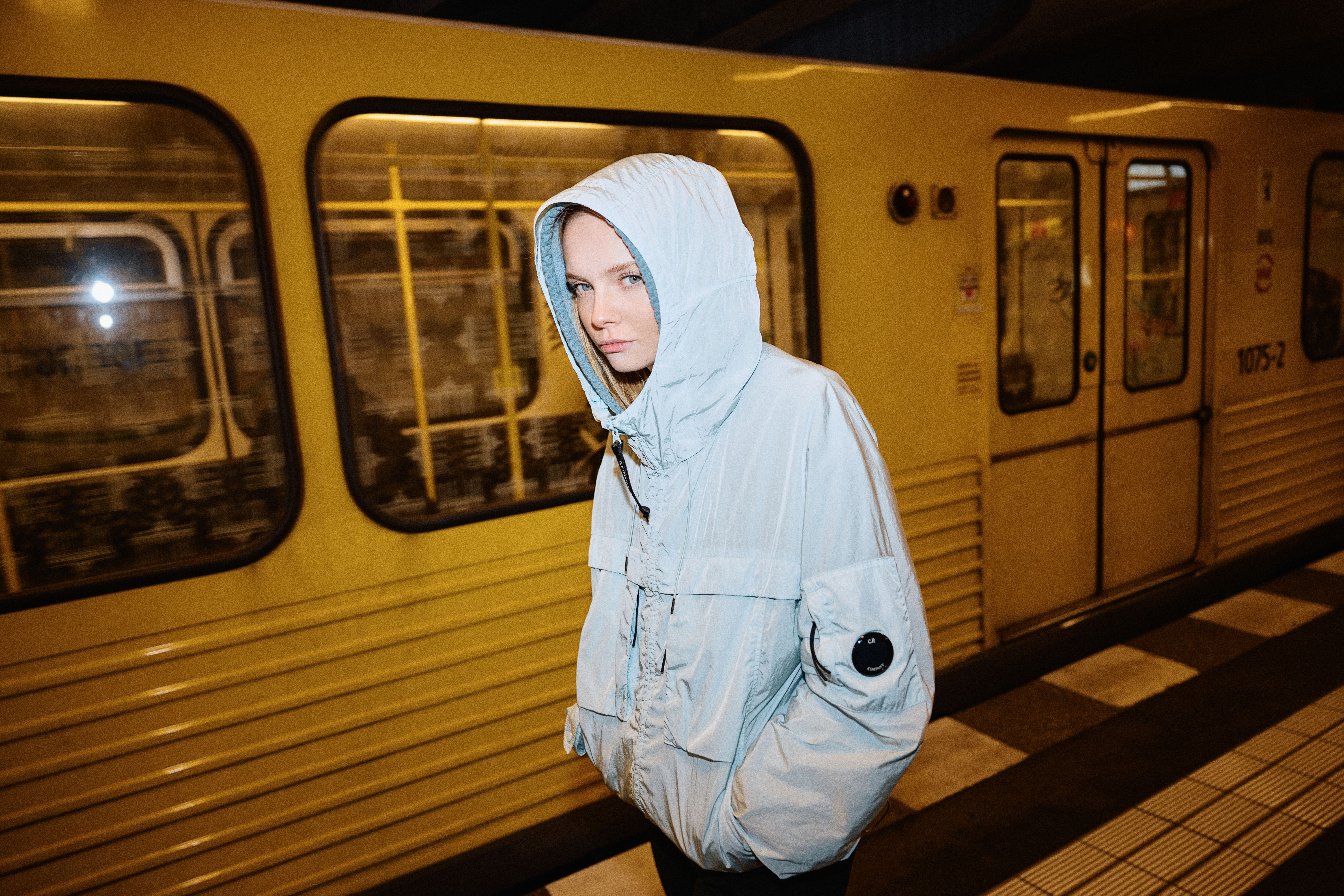 Paula Hartmann und Apsilon geben kostenloses Benefizkonzert in Berlin-Westend