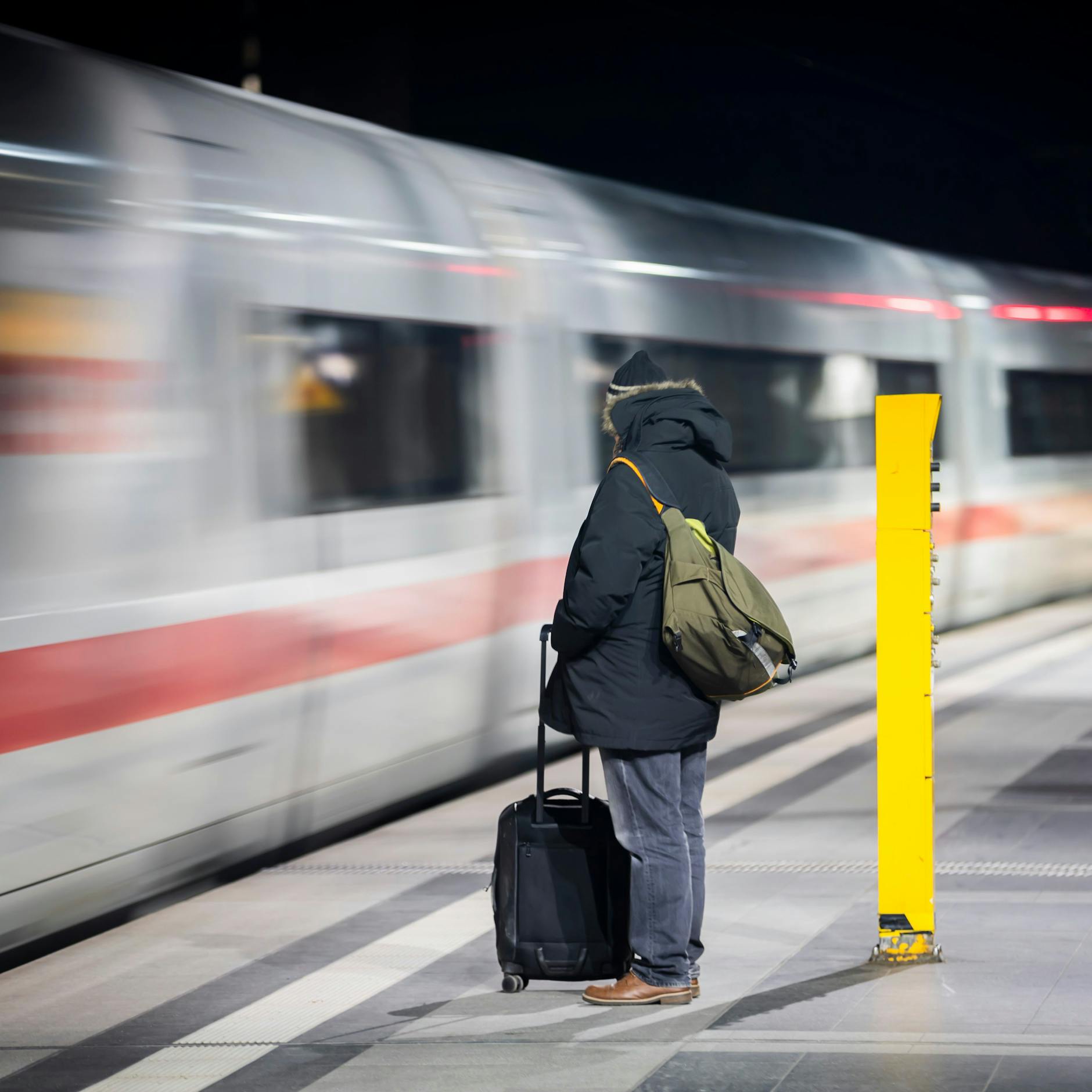 Image - Verspätungen: Mehr als jeder zehnte ICE in die Schweiz darf nicht weiterfahren