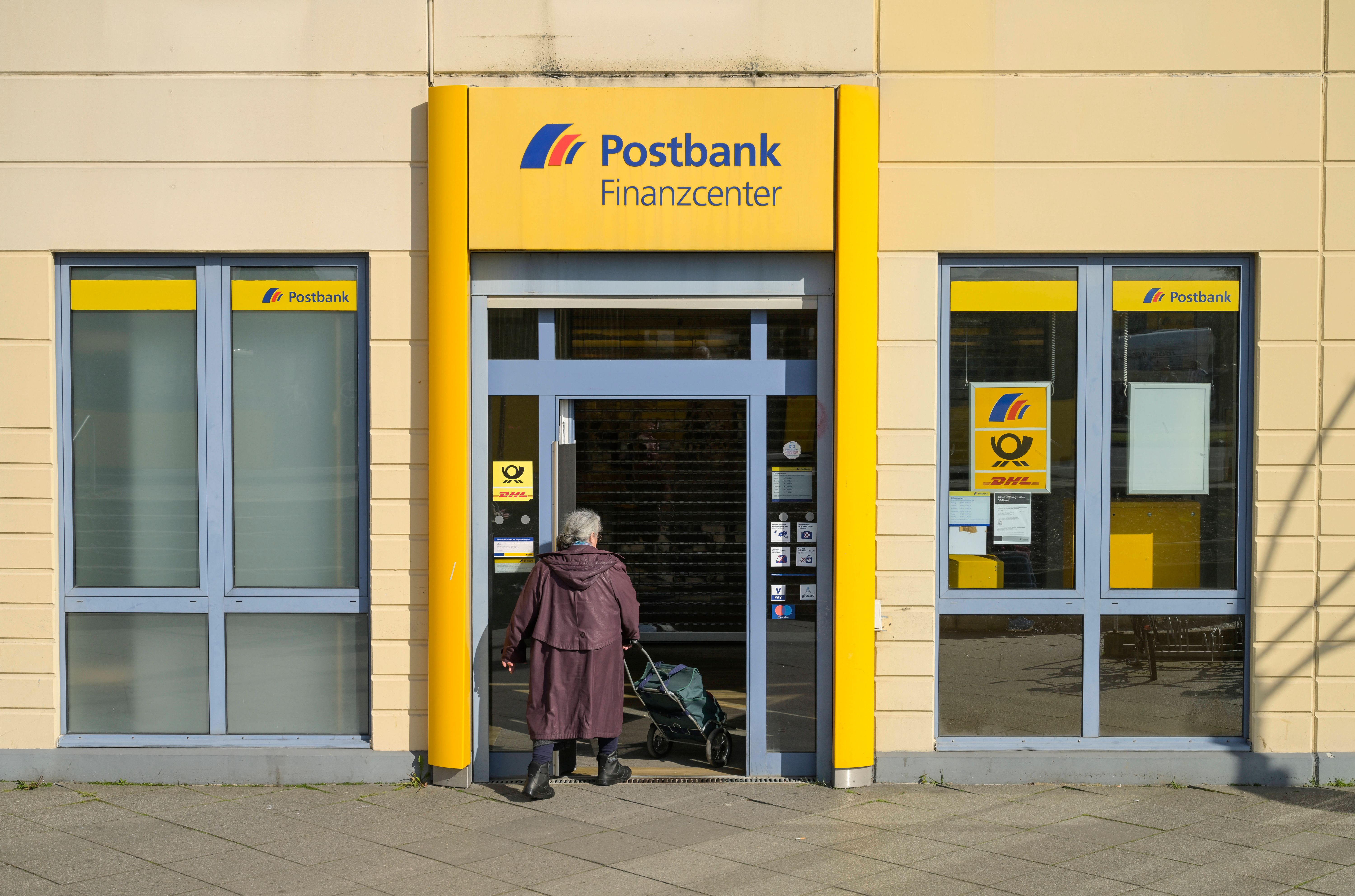 Schock: Postbank macht diese Filialen in Berlin und Brandenburg dicht!