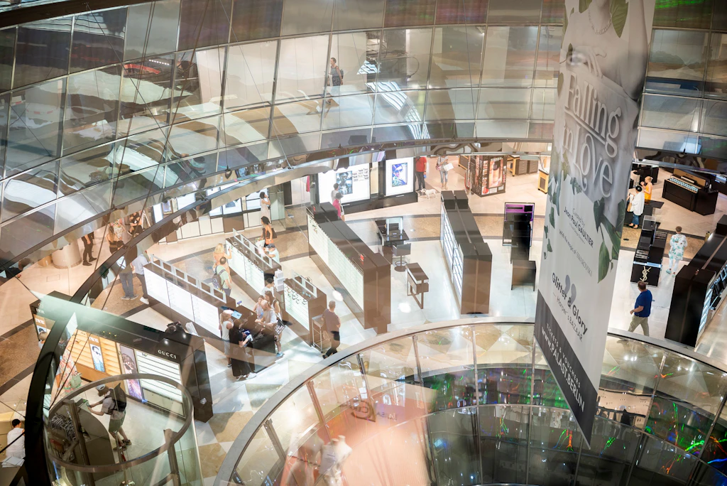 ZLB çalışanları Friedrichstrasse'deki eski Galeries Lafayette'i işgal etmek istiyor