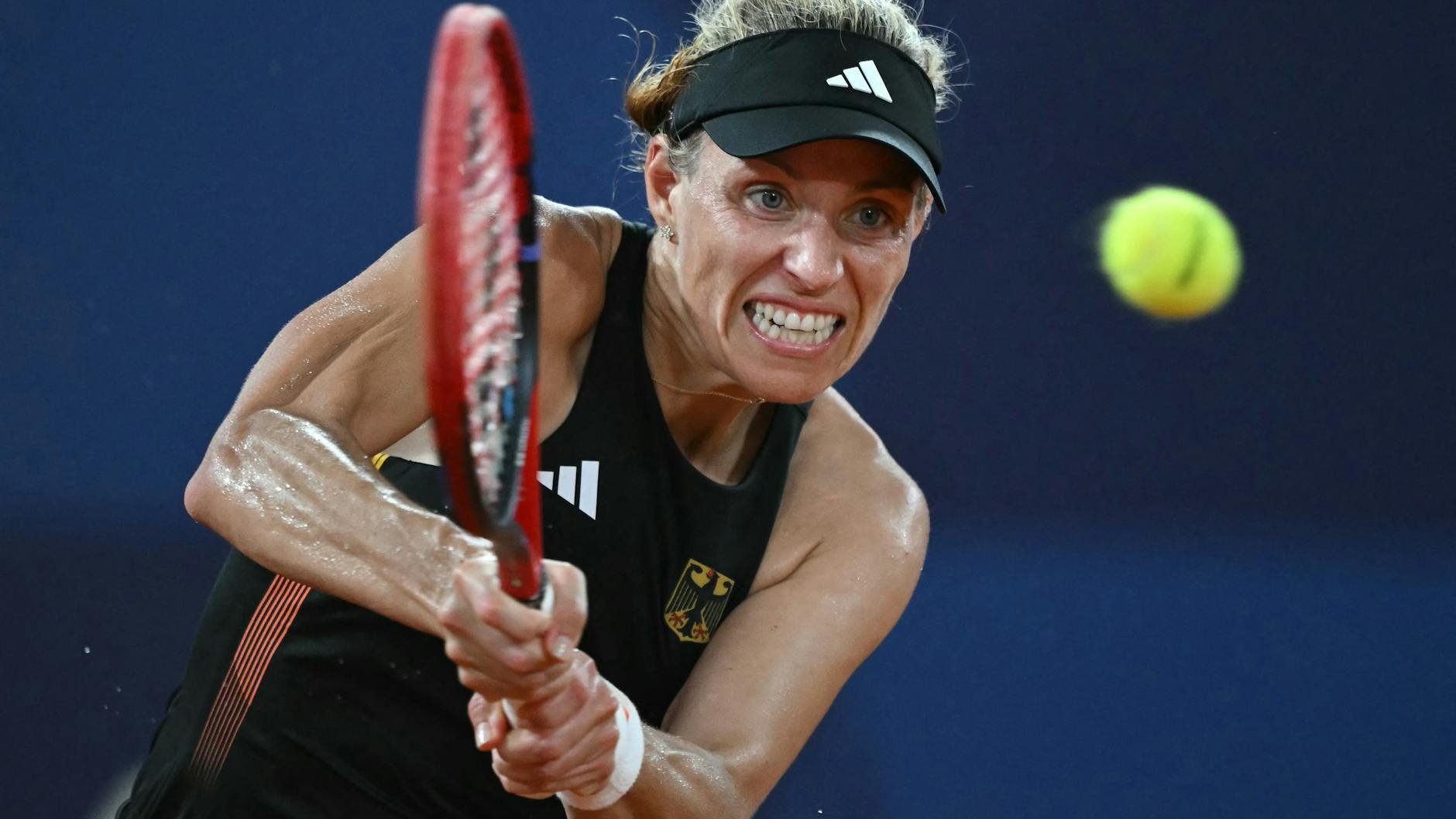 Die Kräfte reichten nicht: Tennis-Star Angelique Kerber verliert im Viertelfinale. Der Traum von der Medaille zum Karriereende ist vorbei.