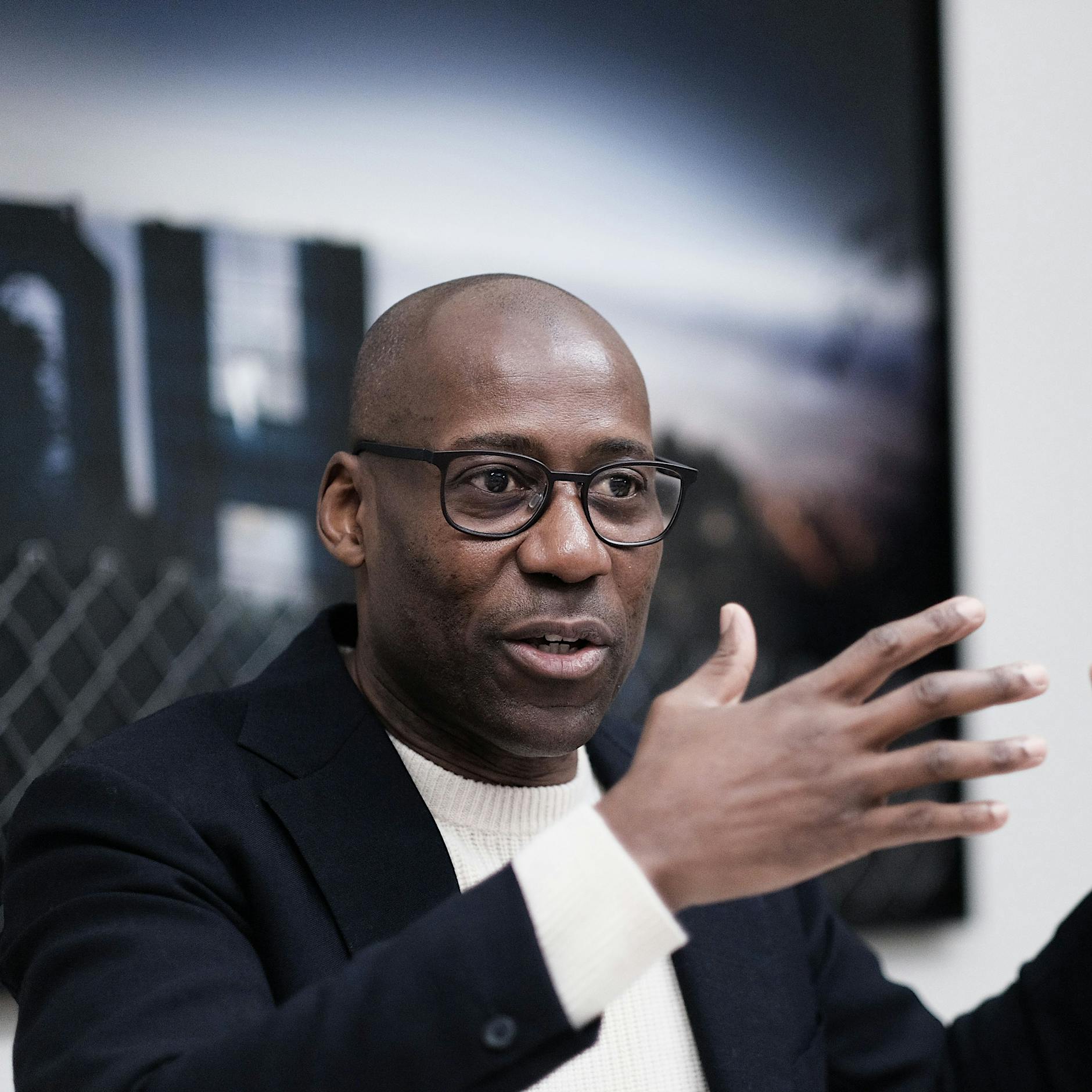 Sparen in der Kultur: Haben Sie das Geld für die Komische Oper schon im Sack, Herr Chialo?