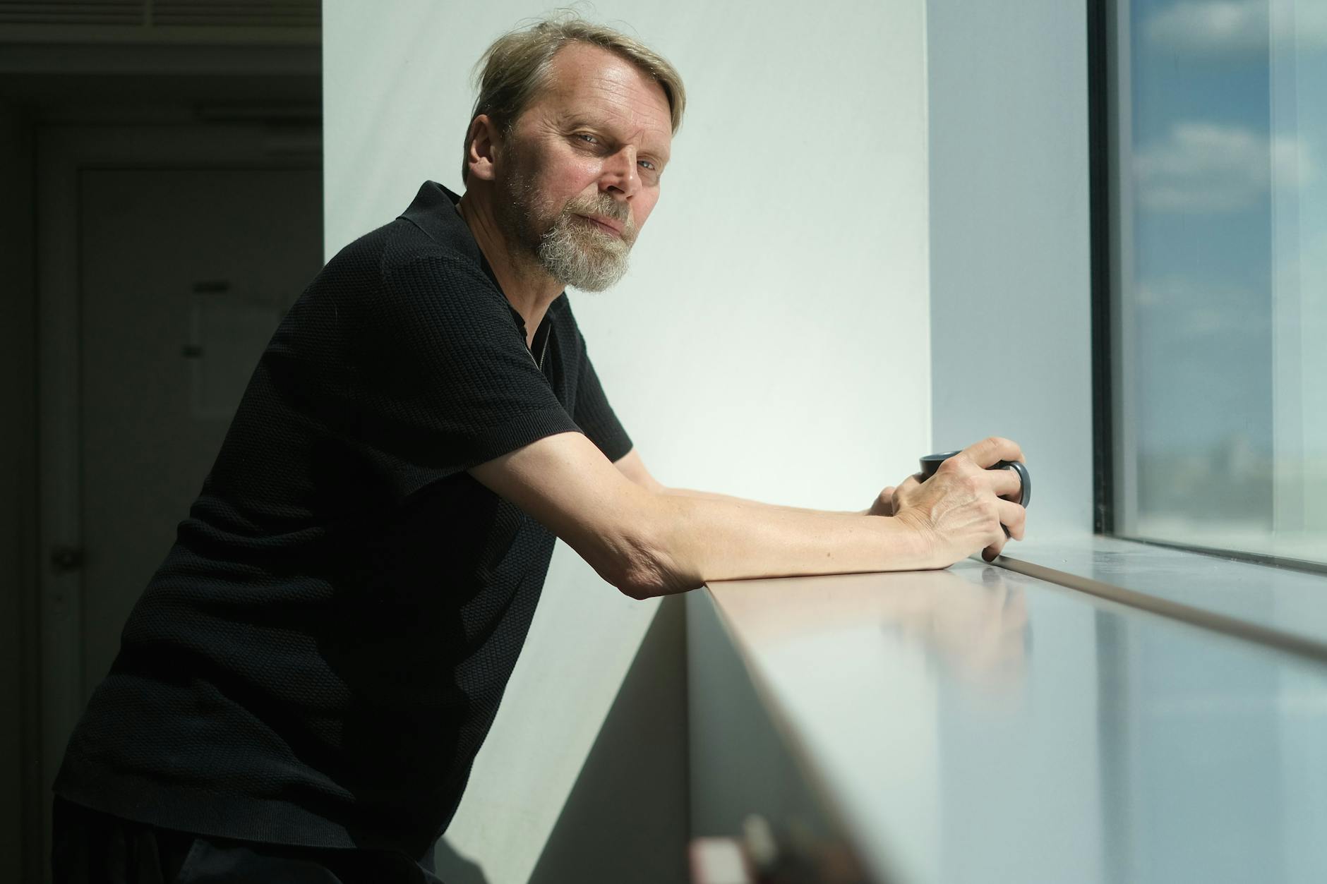 Autor Jens Balzer im Gespräch über seinen Essay „After Woke“ über die Linke nach dem 7. Oktober.