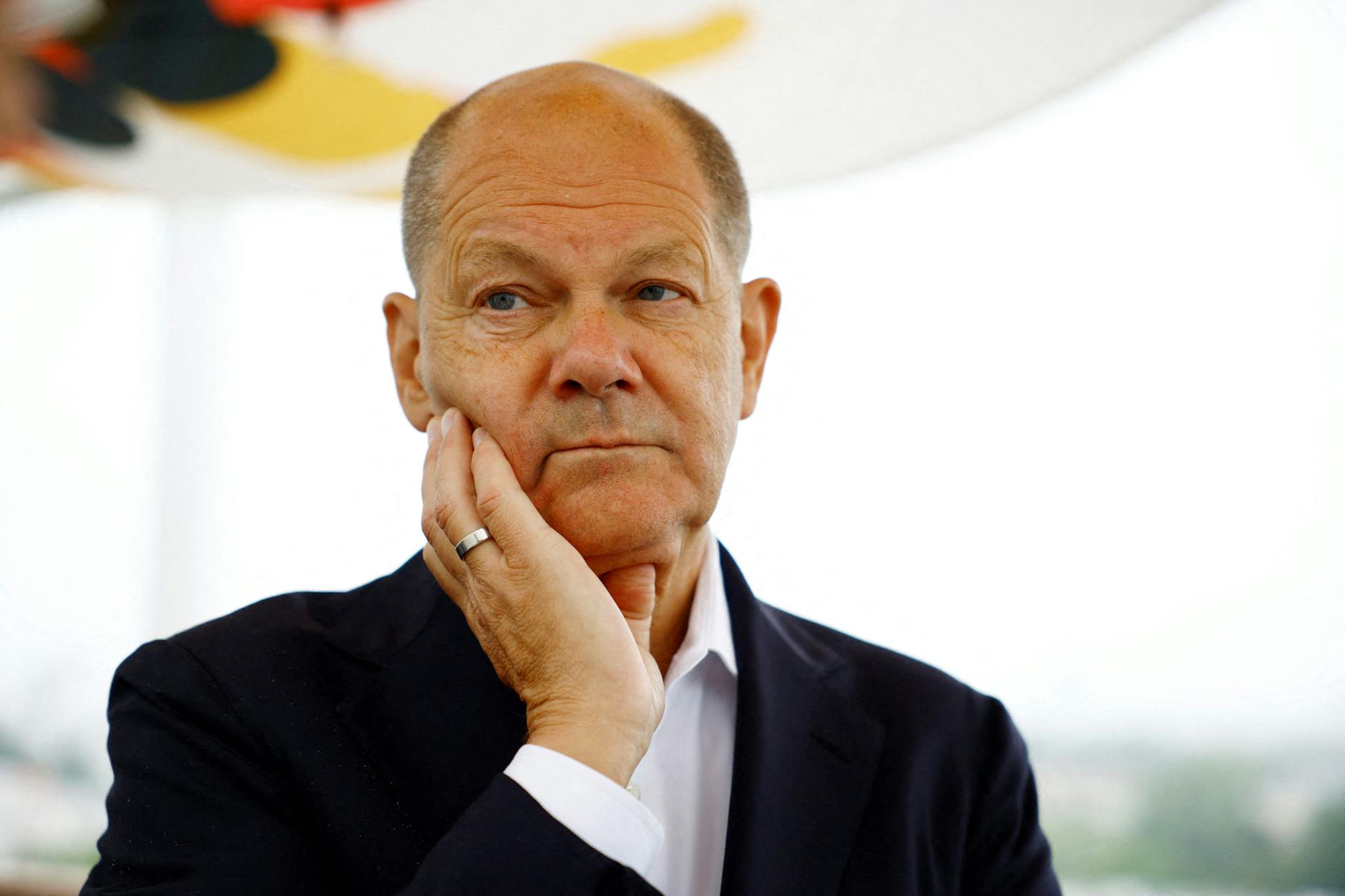 Bundeskanzler Olaf Scholz hält weiter an der Schuldenbremse fest.