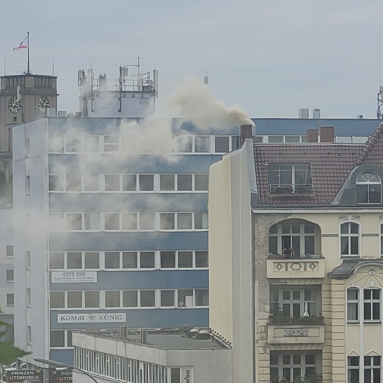 Berlin-Schöneberg: Brand in Grillimbiss in der Feurigstraße
