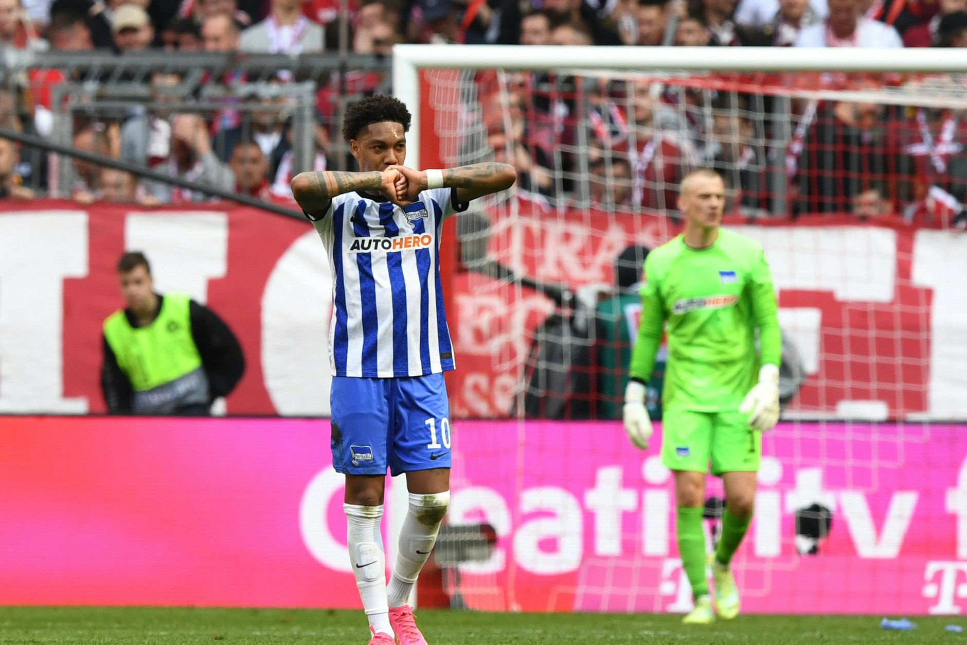 Ex-Herthaner Djanga Boetius musste in den vergangenen Monaten eine lebenswichtige Chemotherapie machen, weil Krebs in seinem Körper gestreut war.