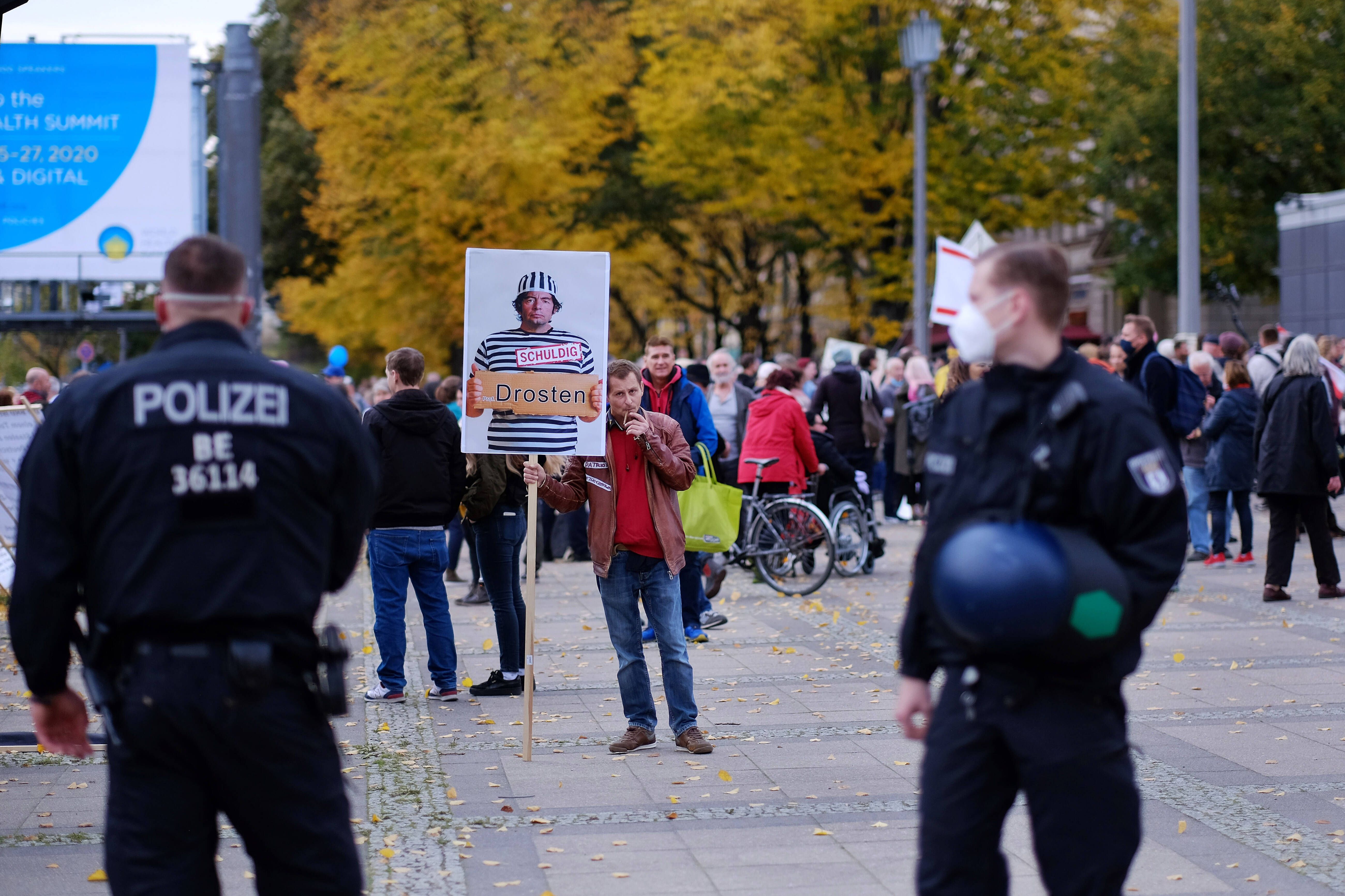 „Querdenken“-Demo und Gegenproteste am Samstag in Berlin