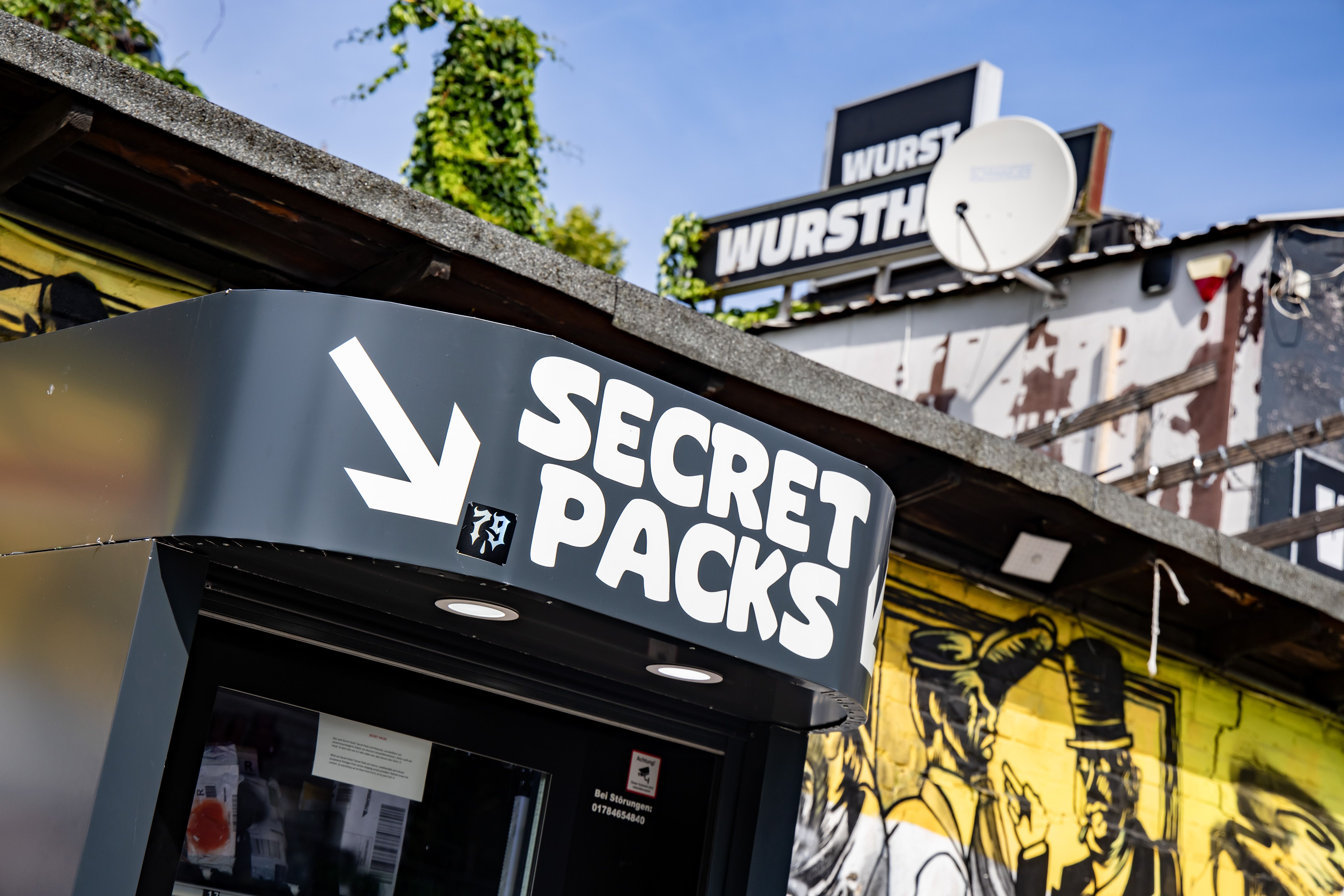 Neuer Mystery-Automat am RAW-Gelände: DAS steckt in den Paketen