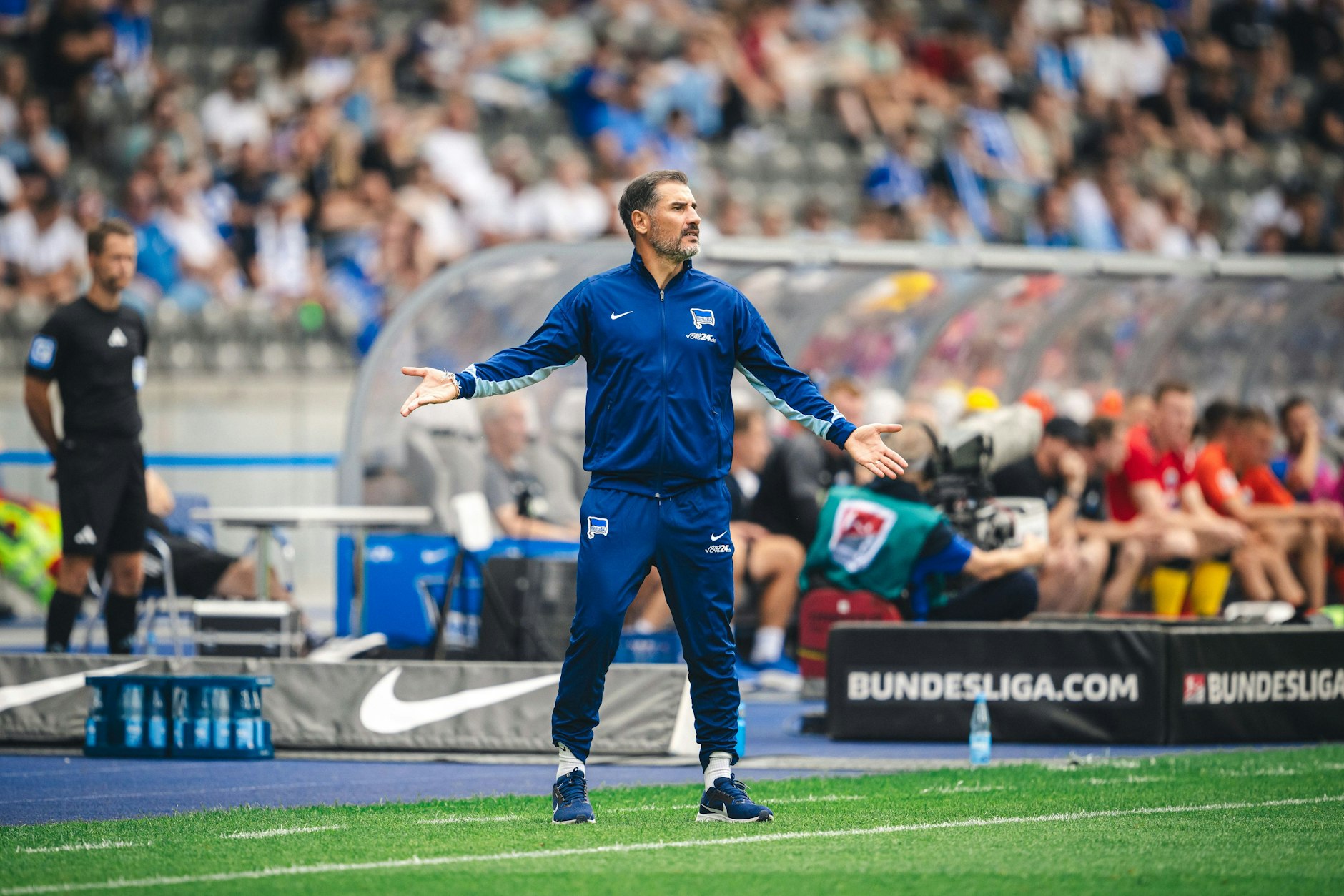 Herthas neuer Trainer Cristian Fiel verstand manchmal selbst nicht, warum das blau-weiße Spiel keine Dynamik aufnahm.