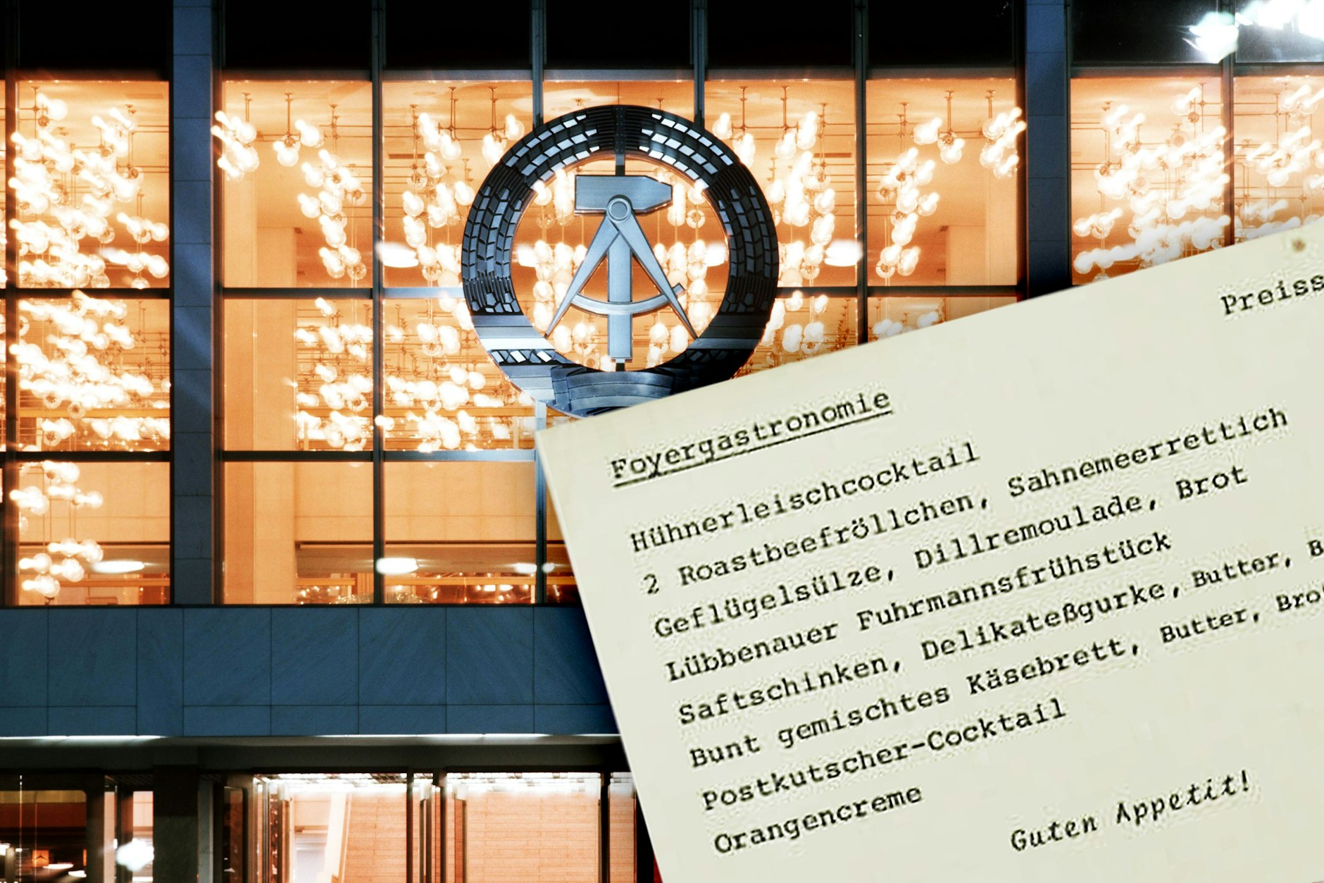 Was stand auf den Speisekarten im Palast der Republik? Ein Blick ins Depot des DDR Museum Berlin verrät es.