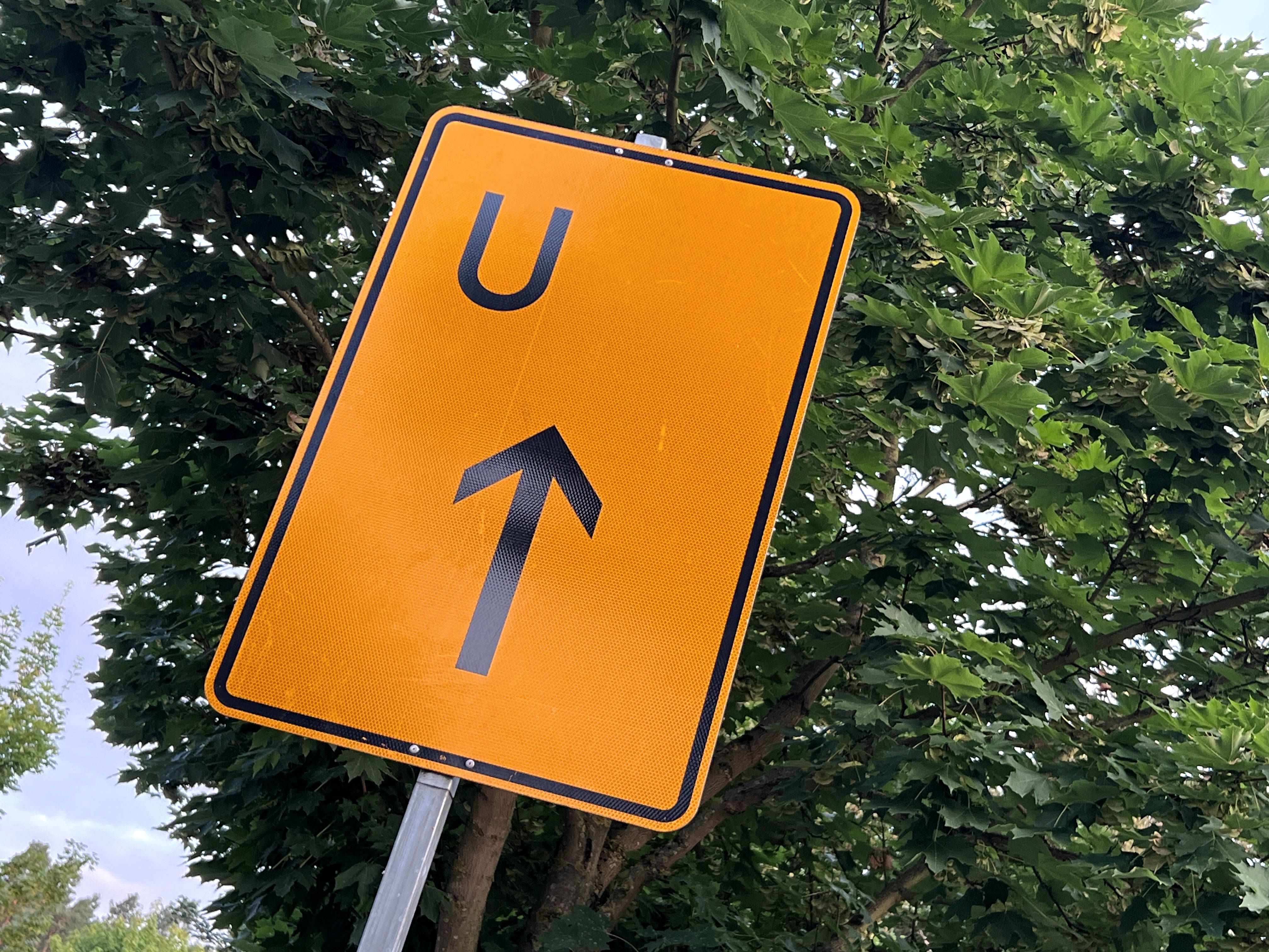 Verkehrschaos in Marzahn: Abbiegen zum S-Bahnhof wochenlang nicht möglich