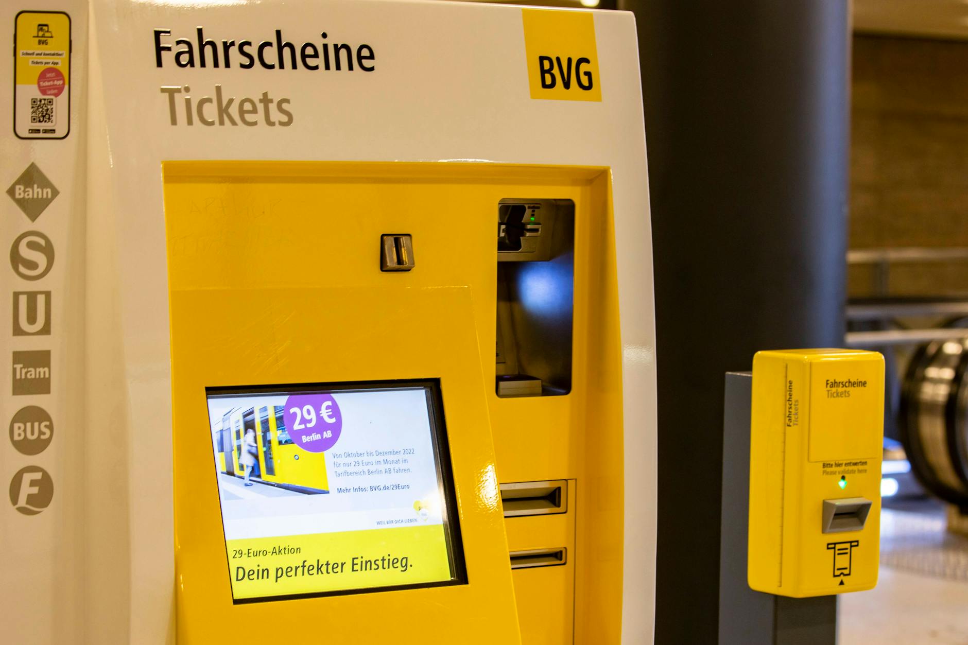 Seit Tagen gibt es das 29-Euro-Ticket wieder in Berlin. Es ist umstritten
