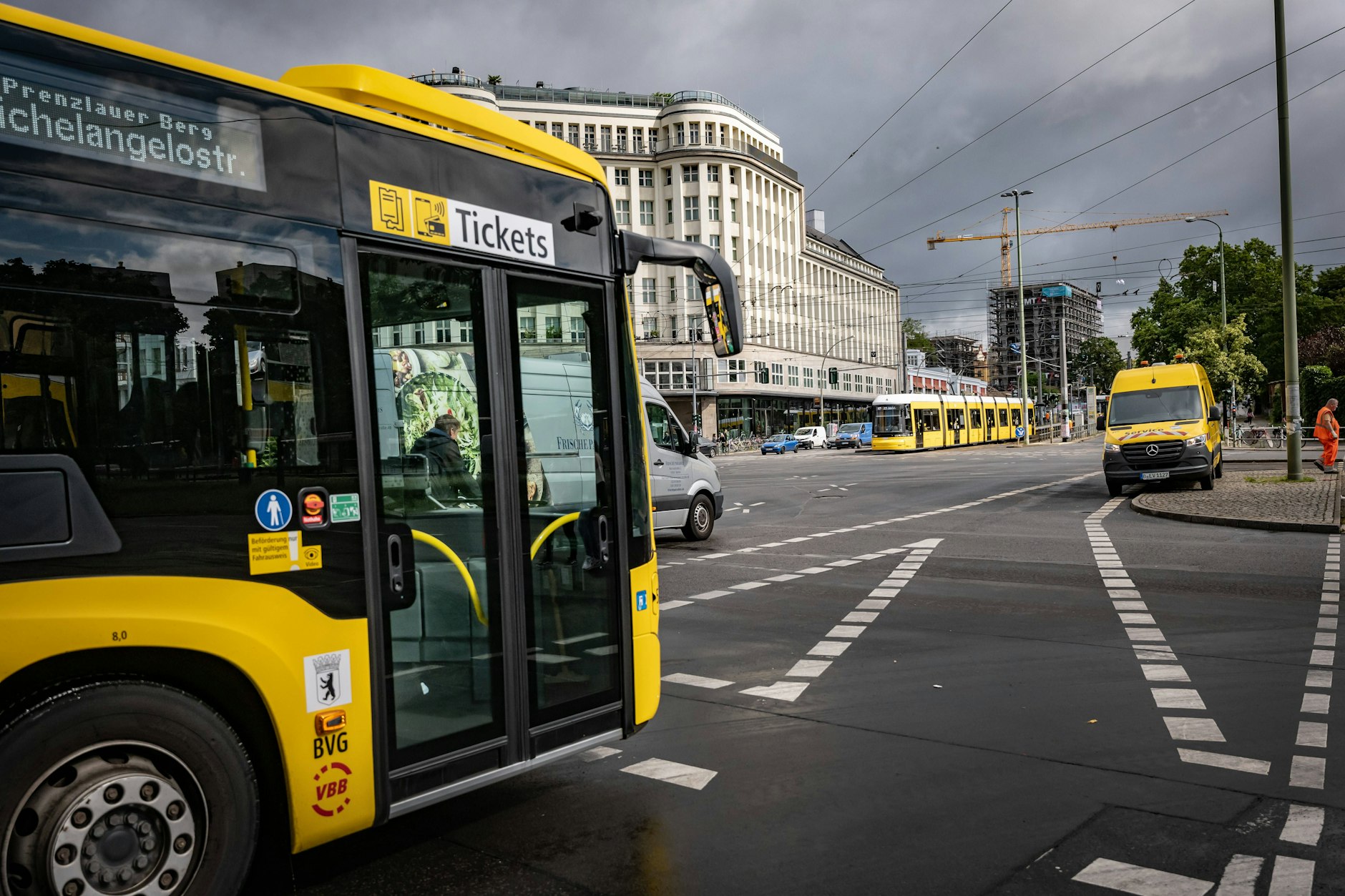 BVG-Busfahrer Jan. B. ist bisher vor allem im Osten Berlins unterwegs.