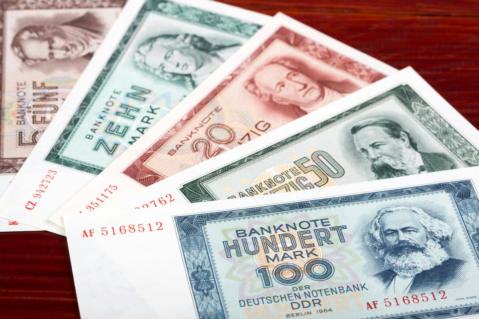 Ddr Geld Haben Sie noch ein paar Scheine? Was DDR-Geld heute wert ist