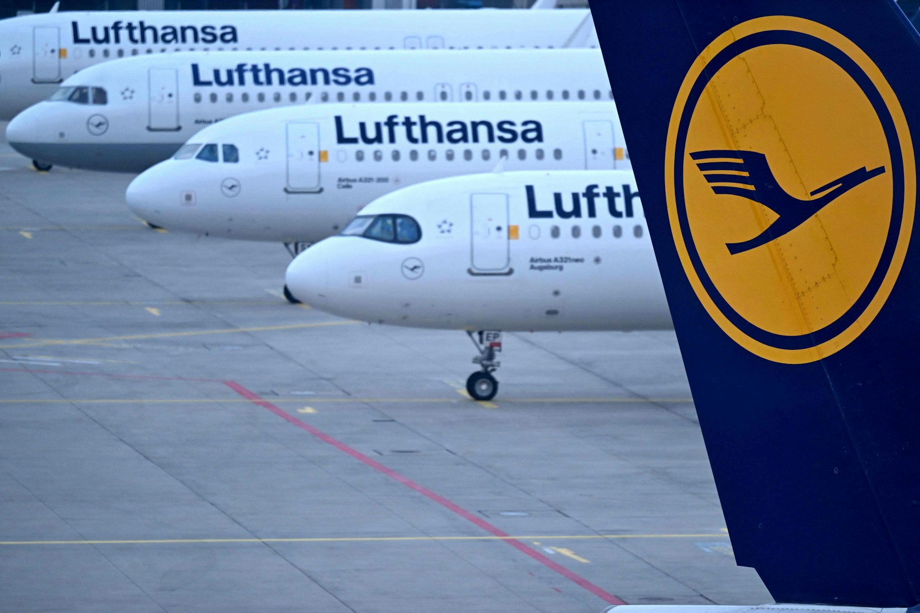 Die Lufthansa sorgt sich um die Sicherheitslage im Nahen Osten. Streicht deshalb Flüge in die Krisenregion. (Symbolbild)