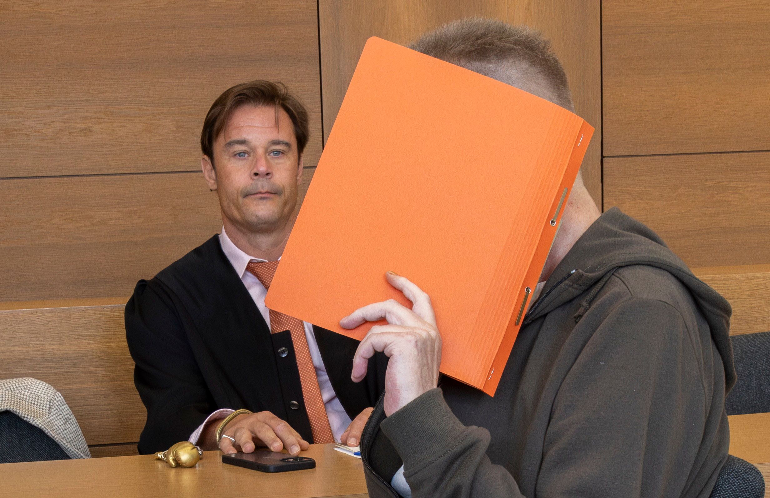 Berliner Polizist sammelte Tausende Kinderpornos - verurteilt!