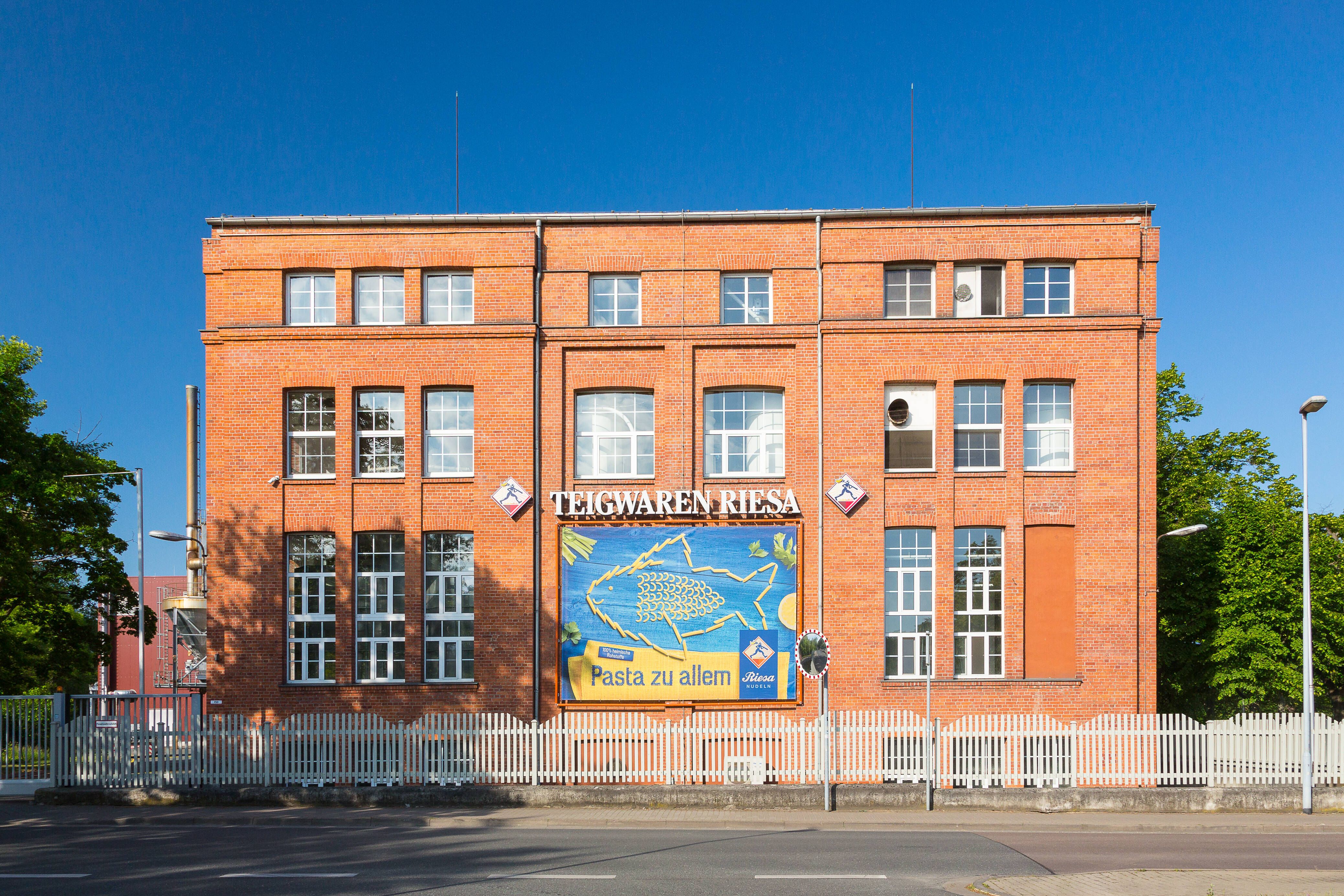 Riesaer Nudelfabrik: Sechs Menschen bei Unfall mit Blausäure verletzt