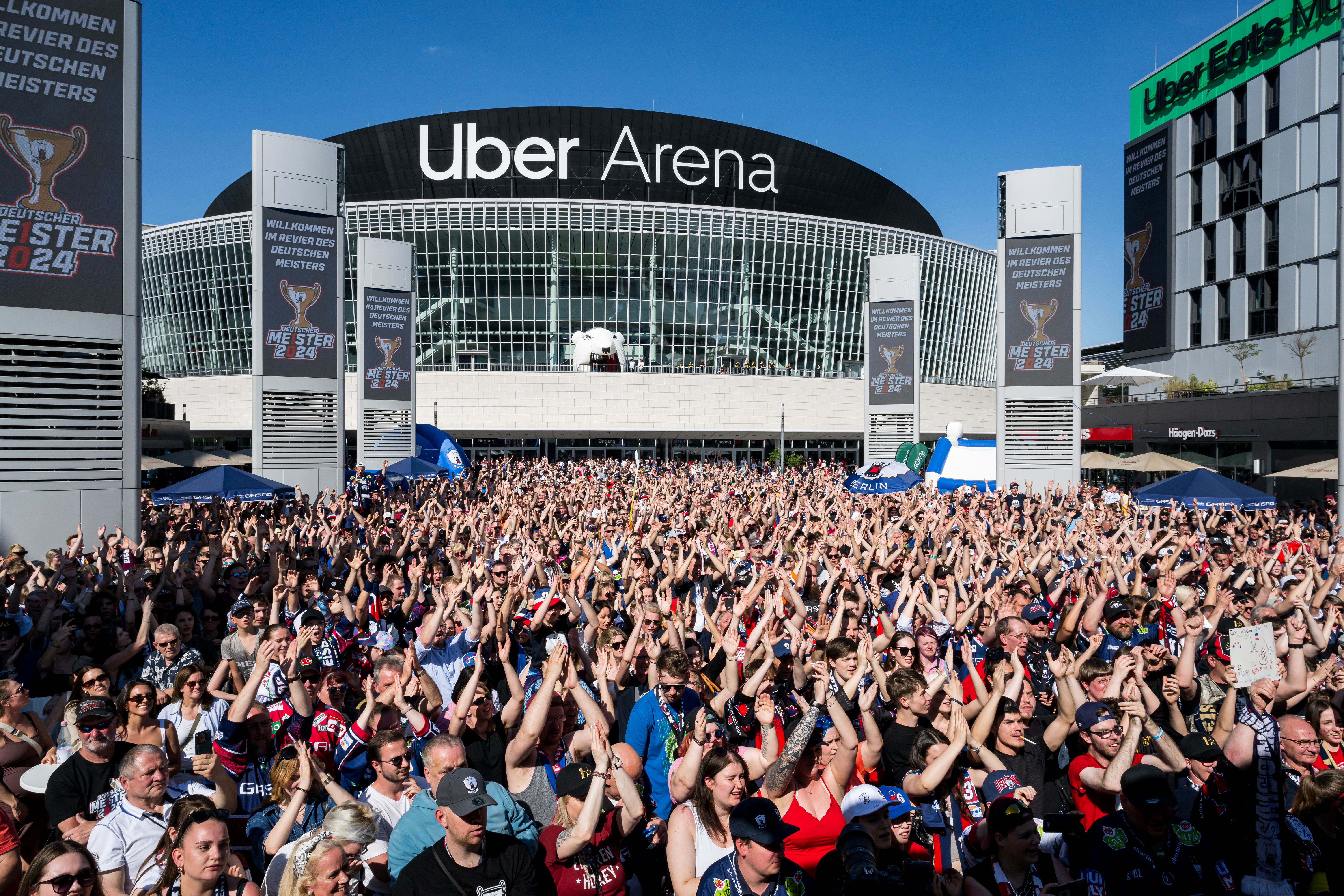 Image - Meister lädt Fans ein: Eisbären feiern die erste Saison-Party