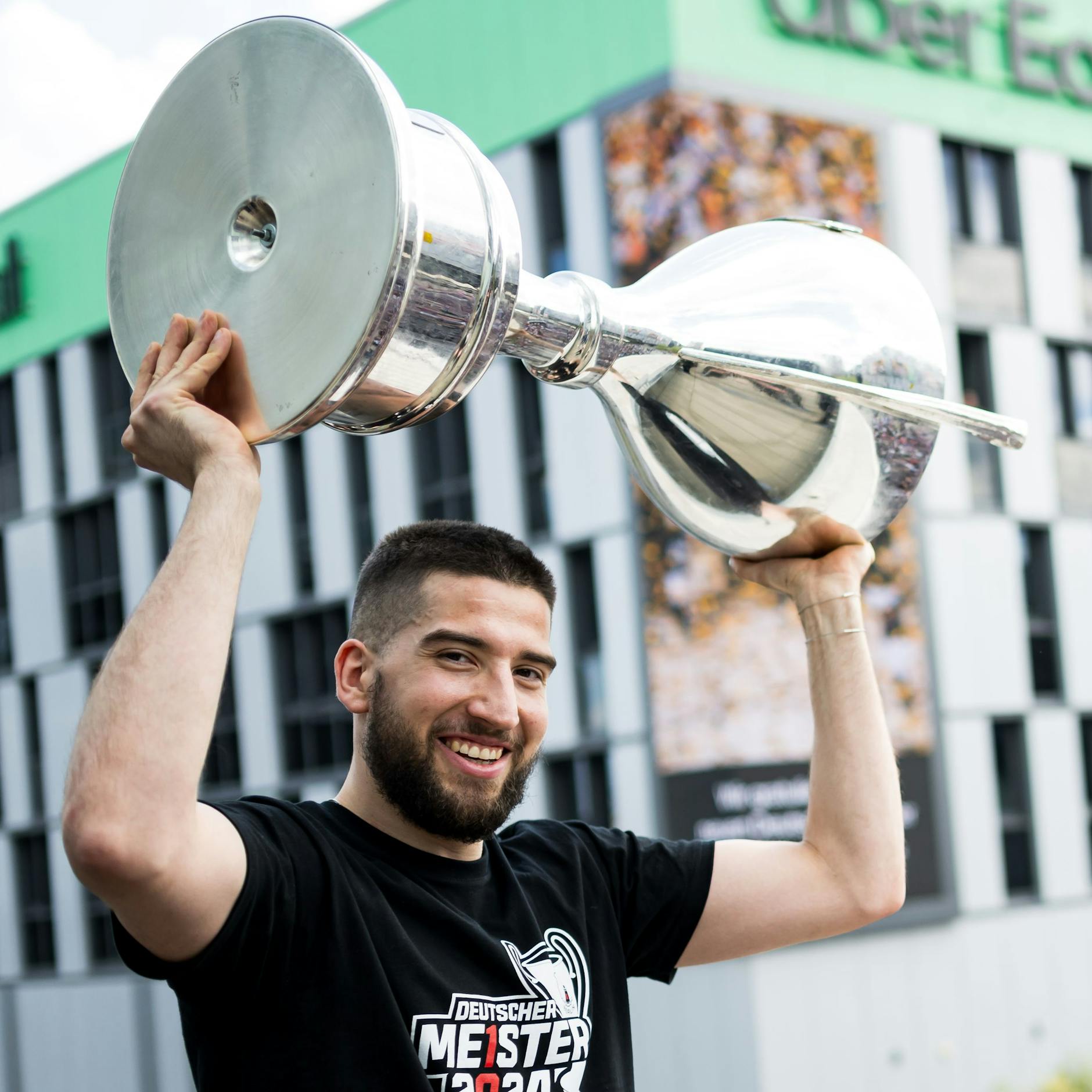 Image - Eisbären unter Schock: Tumor, große Sorgen um Stürmer Tobi Eder!