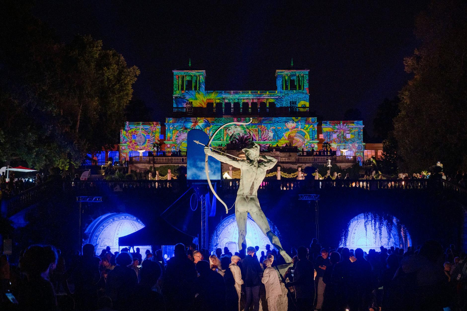 Überall gibt es ein buntes Programm. Die Schlössernacht – sie ist ein Fest für Genießer.