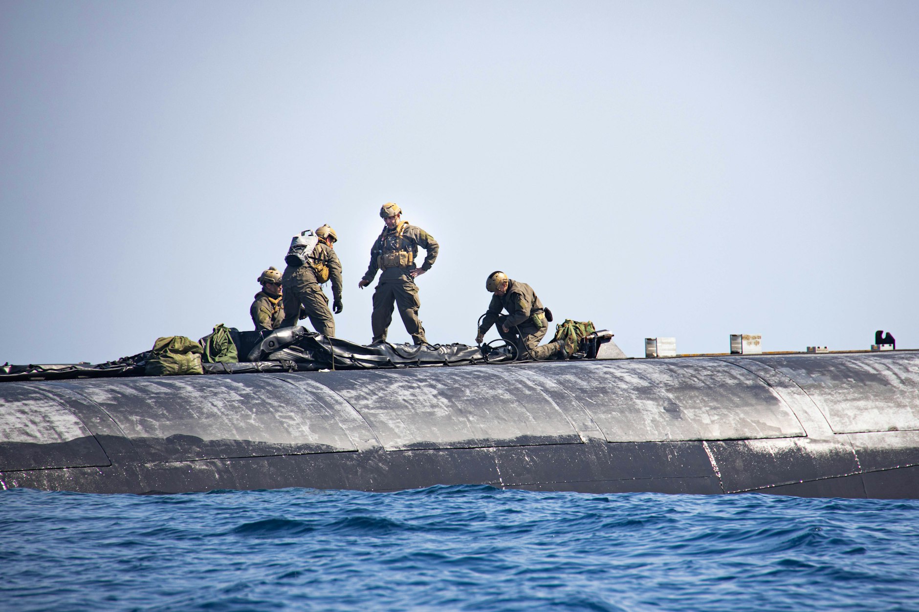 Amerikanische Soldaten während einer Übung auf dem Atom-U-Boot „USS Georgia“ vor der Küste Griechenlands.