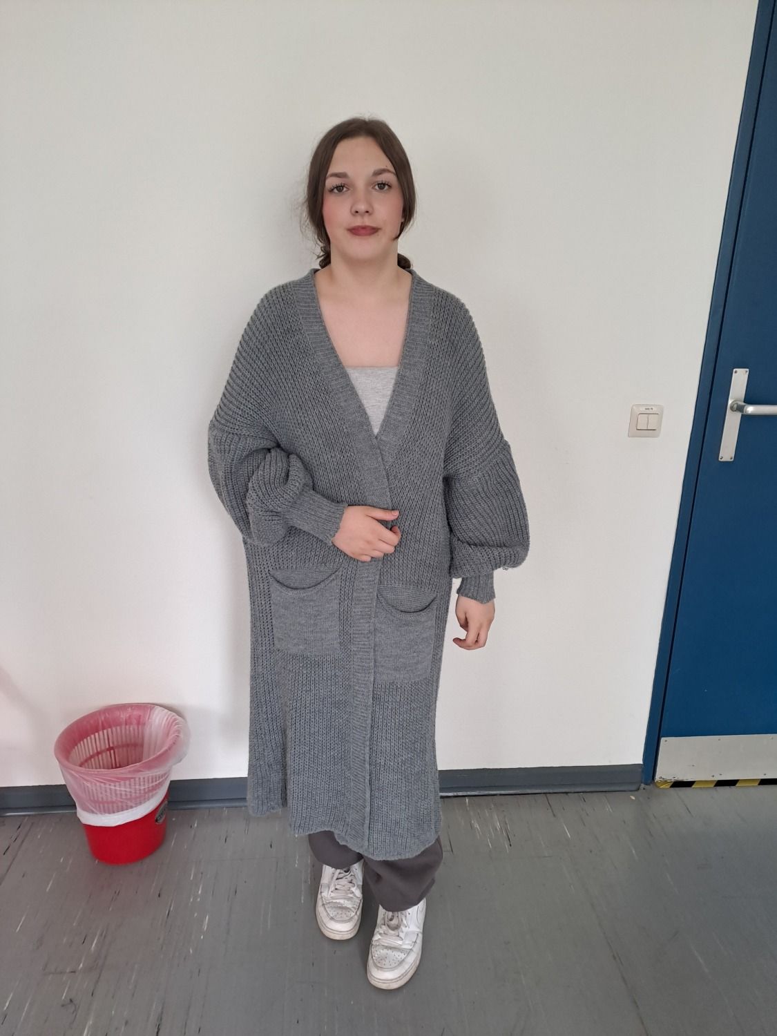 Sie ist erst elf Jahre, sieht aber älter aus: Polizei sucht dieses Mädchen