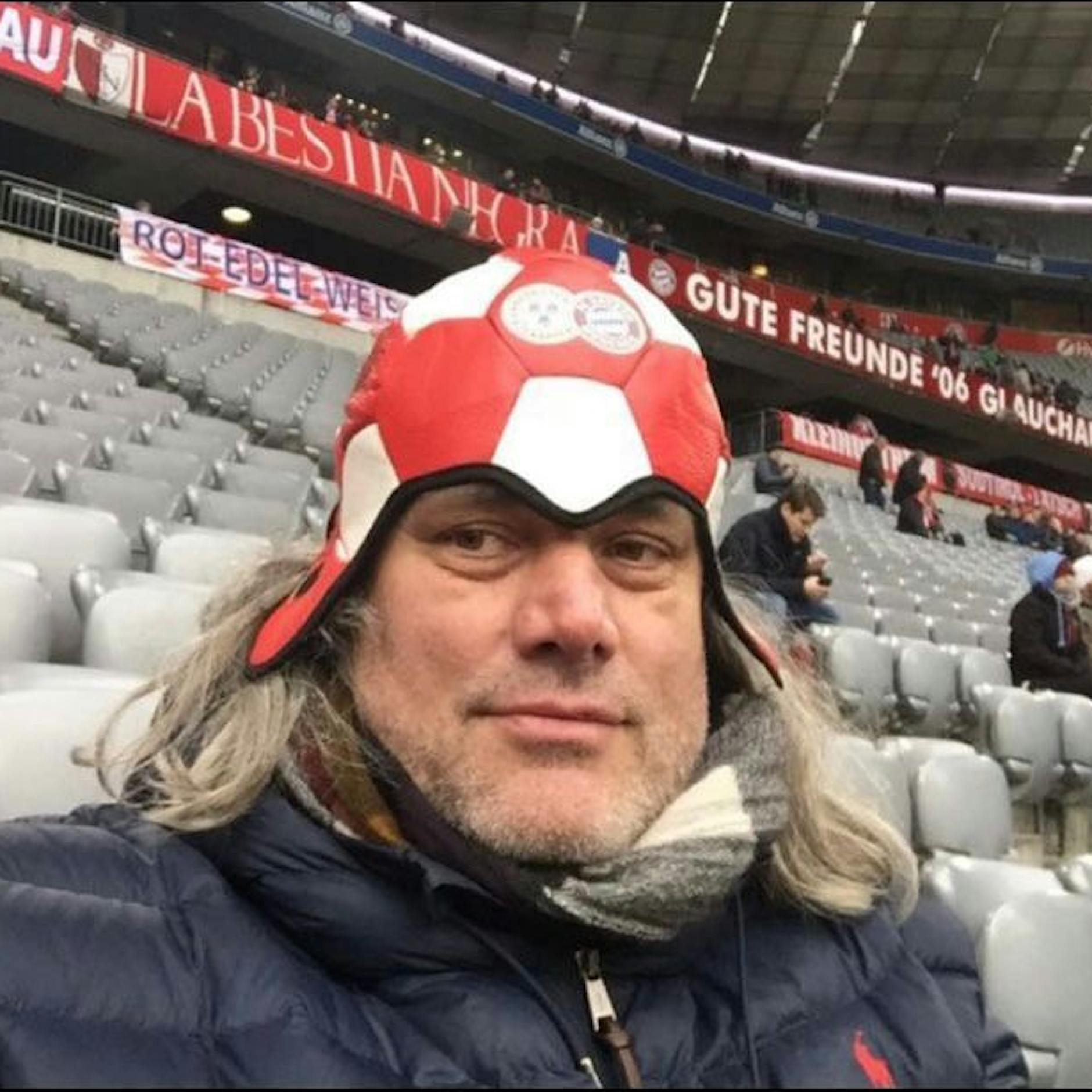 Berlin: 61-Jähriger sucht nach seiner ersten Liebe Ninon