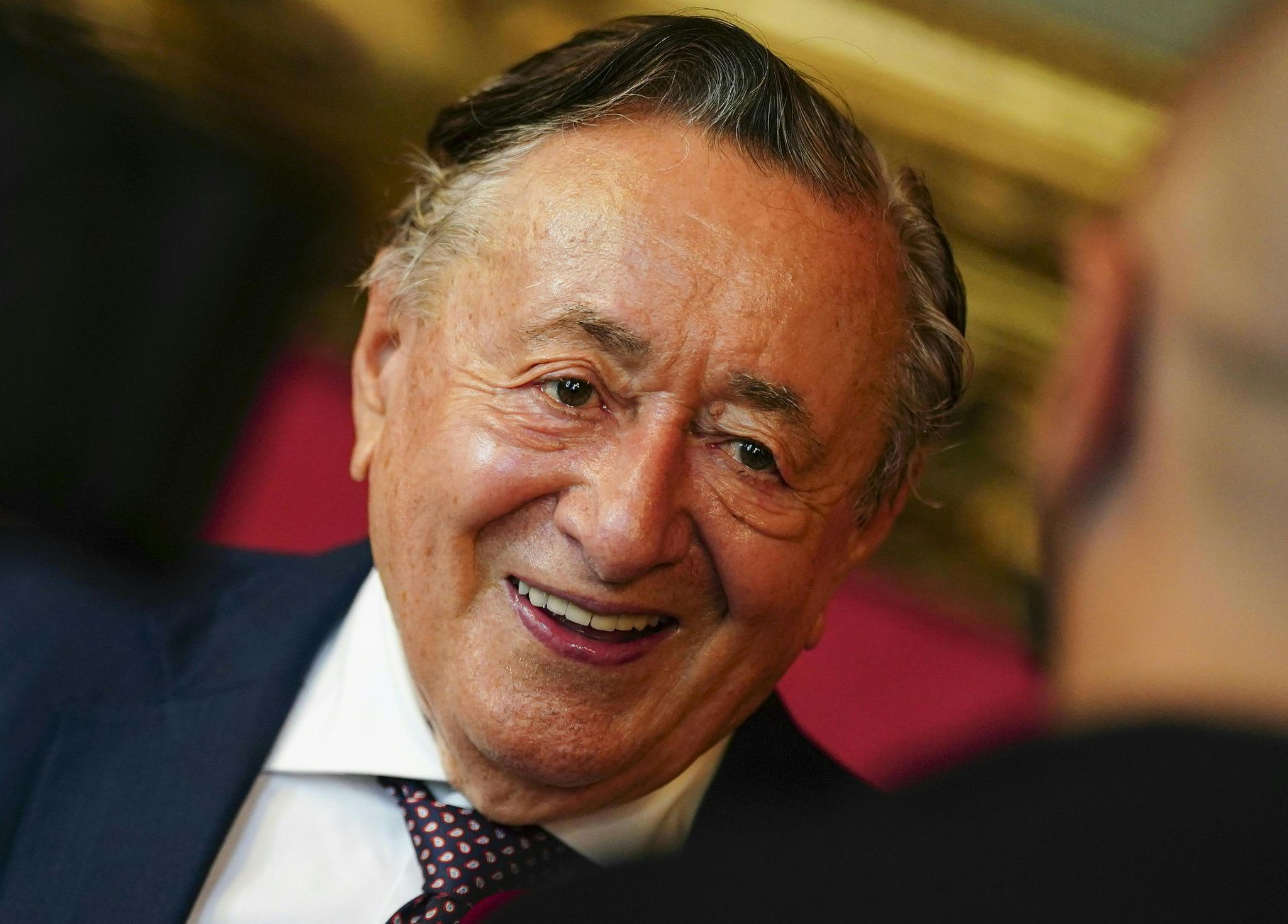 Richard „Mörtel“ Lugner († 91) ist tot – SIE übernimmt sein Imperium