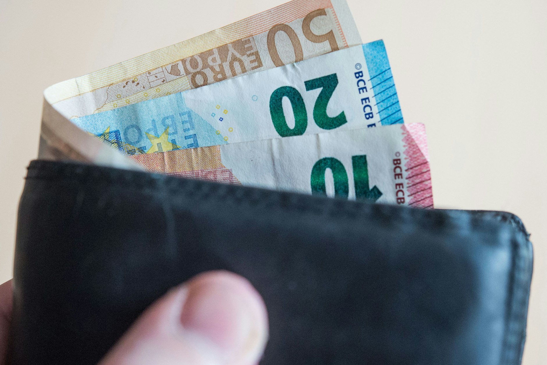 Das Bürgergeld hilft den Ärmsten, soll nun aber für alle und am besten sofort gekürzt werden.