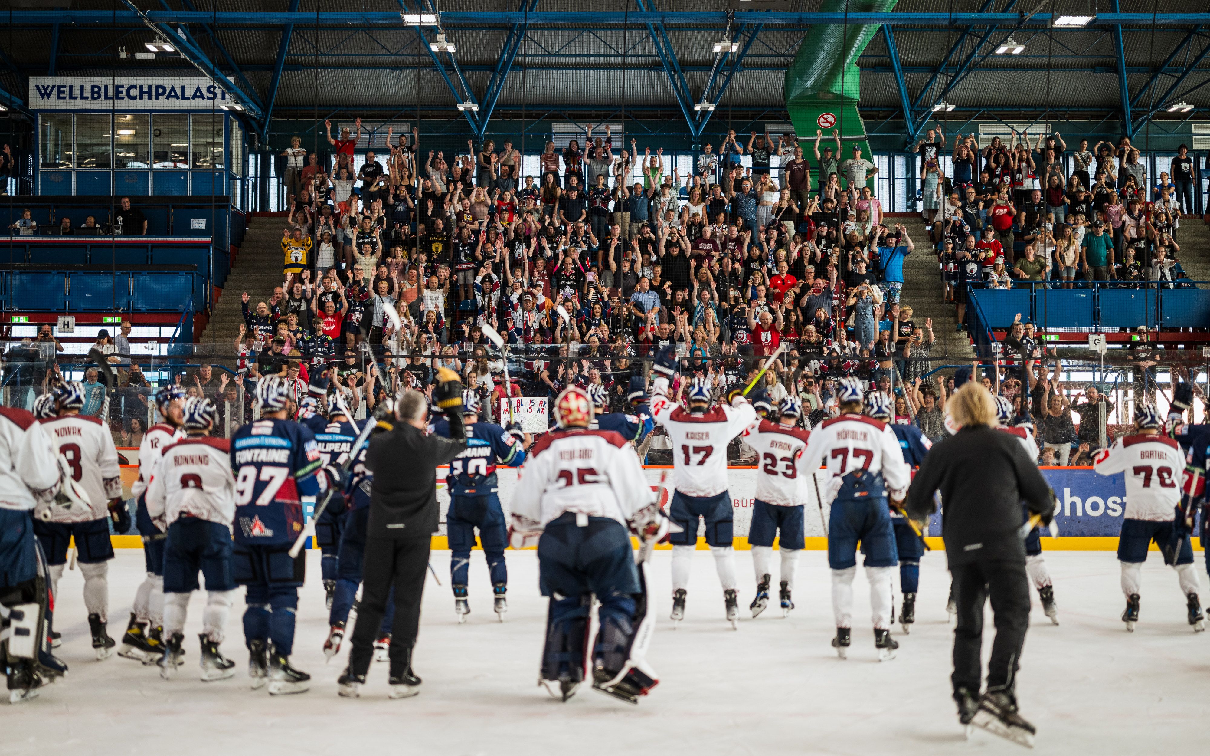 Image - Trainingsstart im Welli: Eisbären verzaubern gleich mal ihre Fans