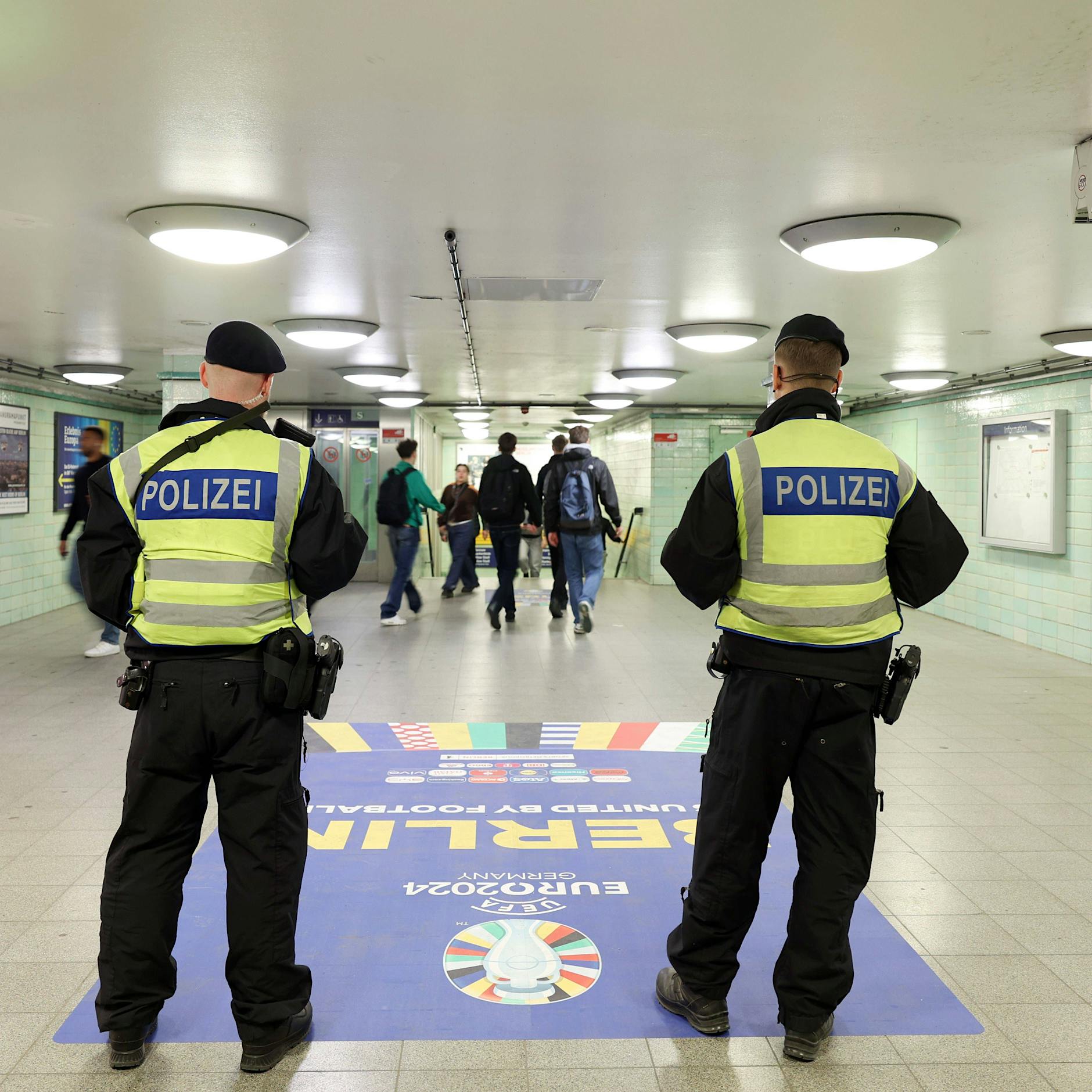 Berliner Polizei für Messerverbotszonen in der Stadt