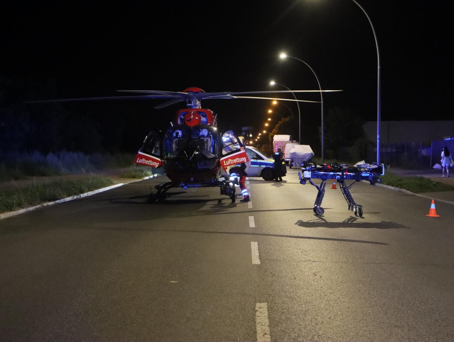 Blutiges Drama in Marzahn: Messermann sticht um sich – Lebensgefahr!