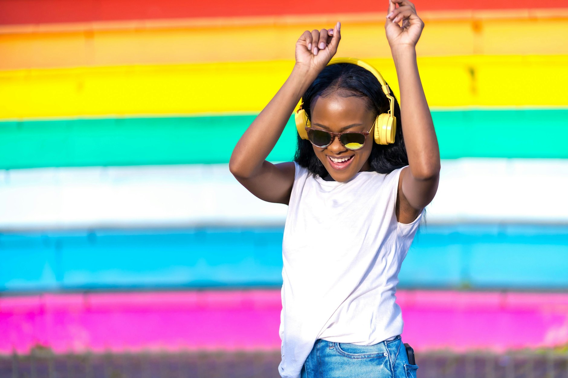 Tanzen Sie in den Tag - Ihr Horoskop verrät, worauf Sie sich freuen können.