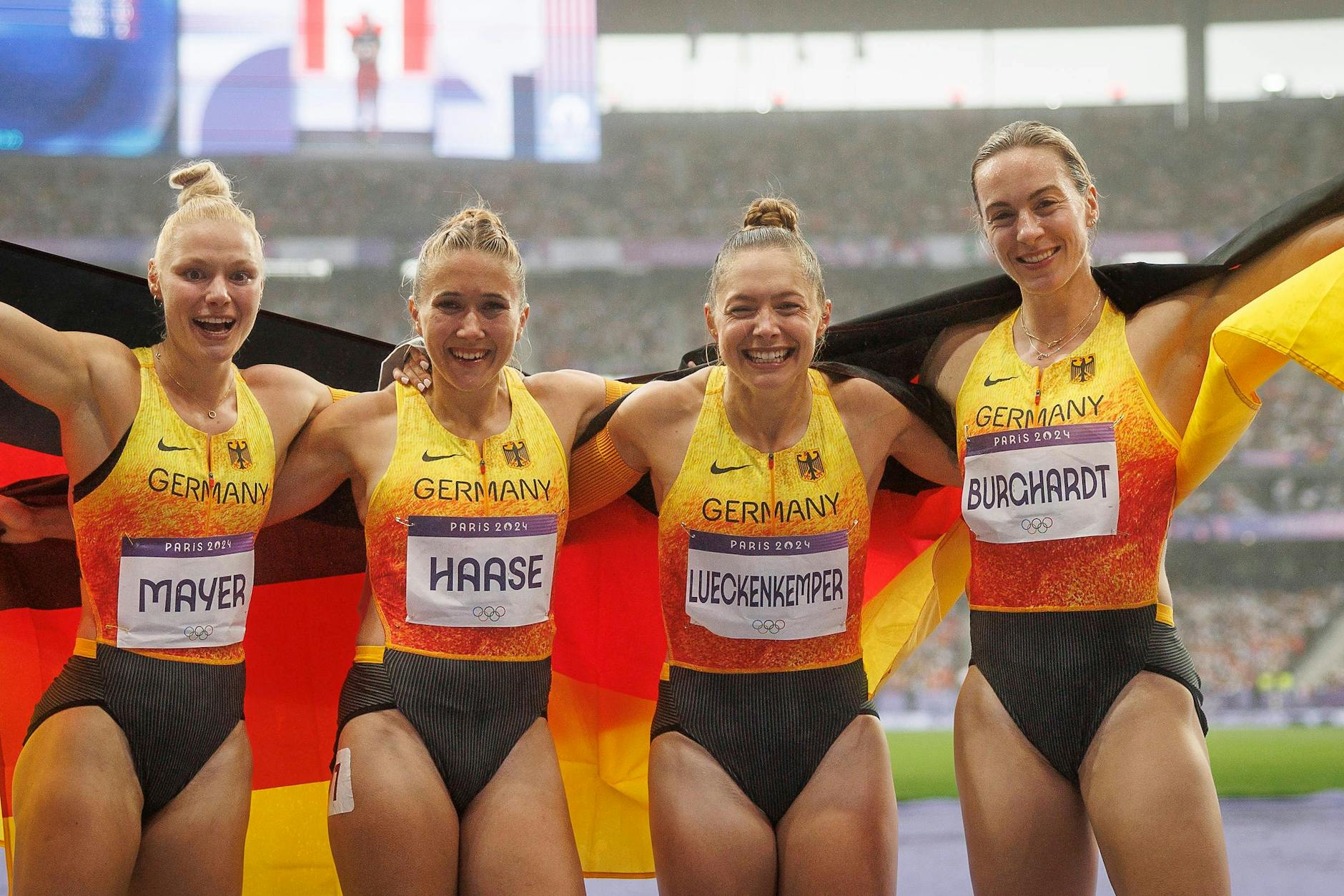 Sie holten eine der Medaillen für Deutschland: die 4x100m-Staffel mit Lisa Mayer, Rebekka Haase, Gina Lückenkemper und Alexandra Burghardt.