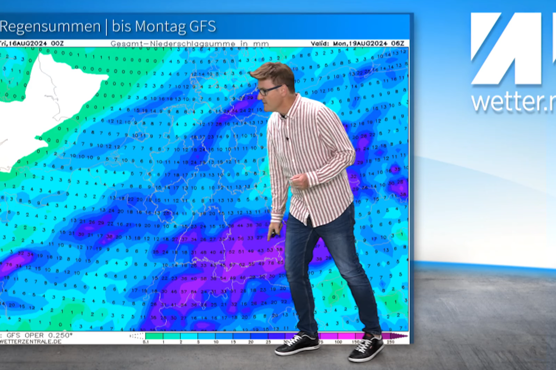 Das Wetter bis zum Monatsende wird recht nass, warnt Wetter-Experte Dominik Jung. 