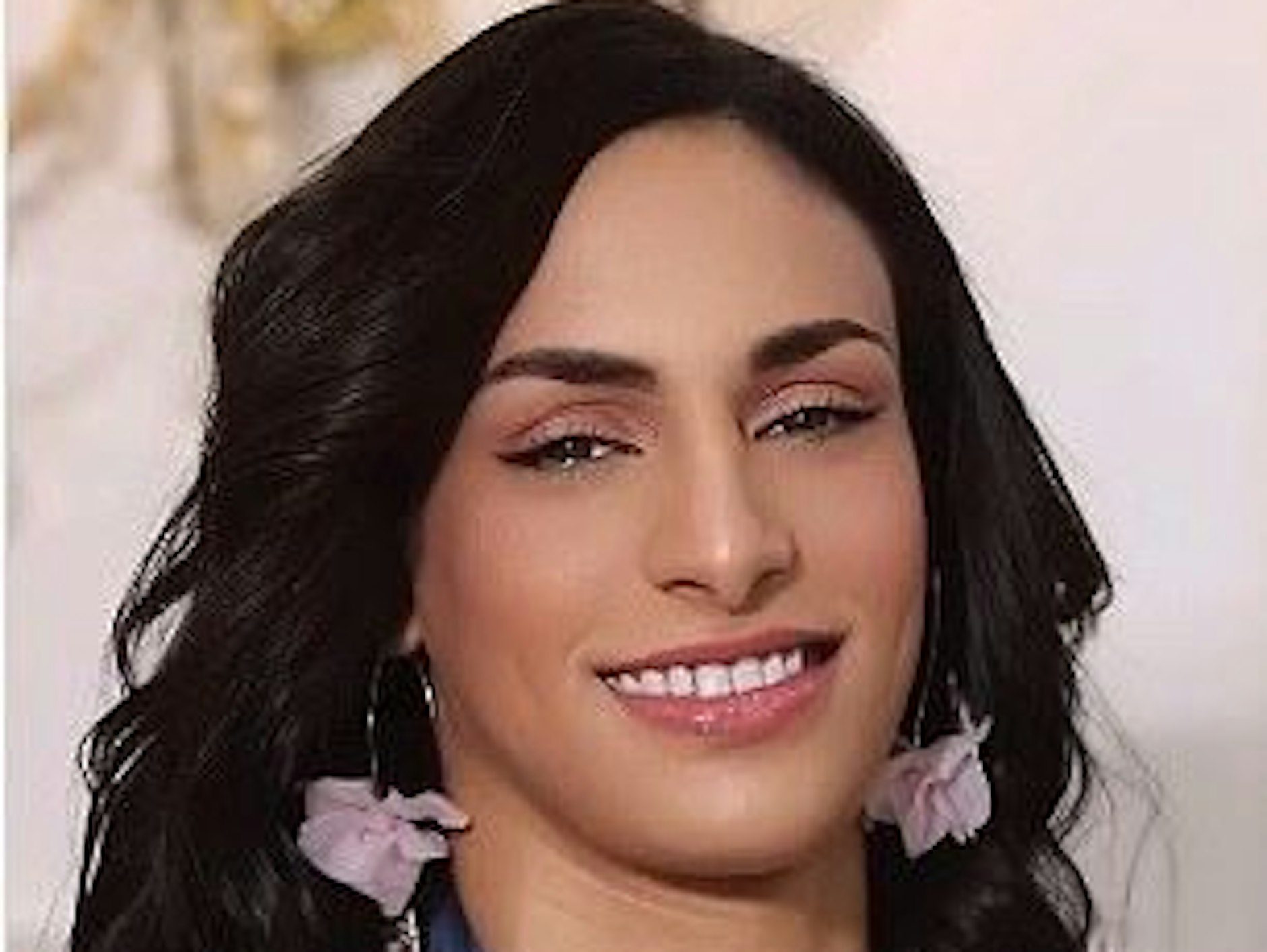 Nach dem Olympia-Gold zeigt sich Khelif betont feminin auf Instagram.