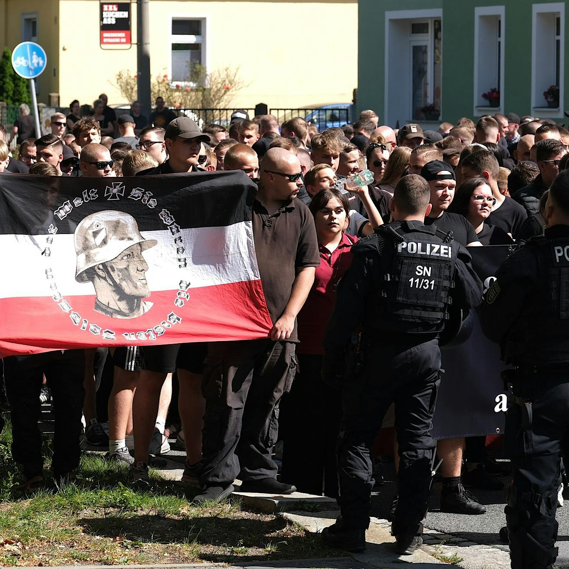 Rechtsextreme in Brandenburg: Neuer Höchststand - Viele davon sind gewaltbereit