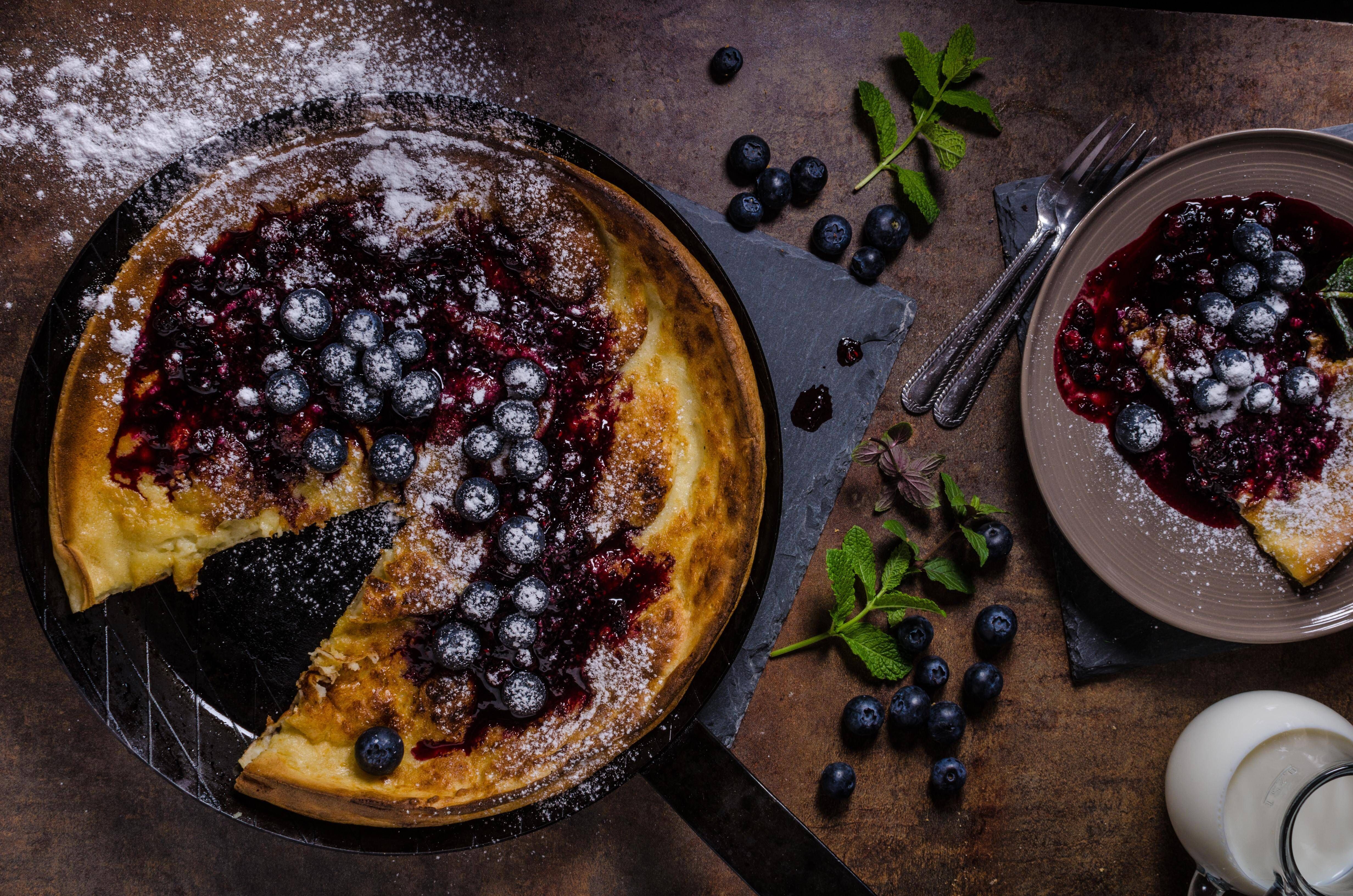 Rezept für Mamas Ofenpfannkuchen: Kindheitserinnerung, die nach Zimt duftet!