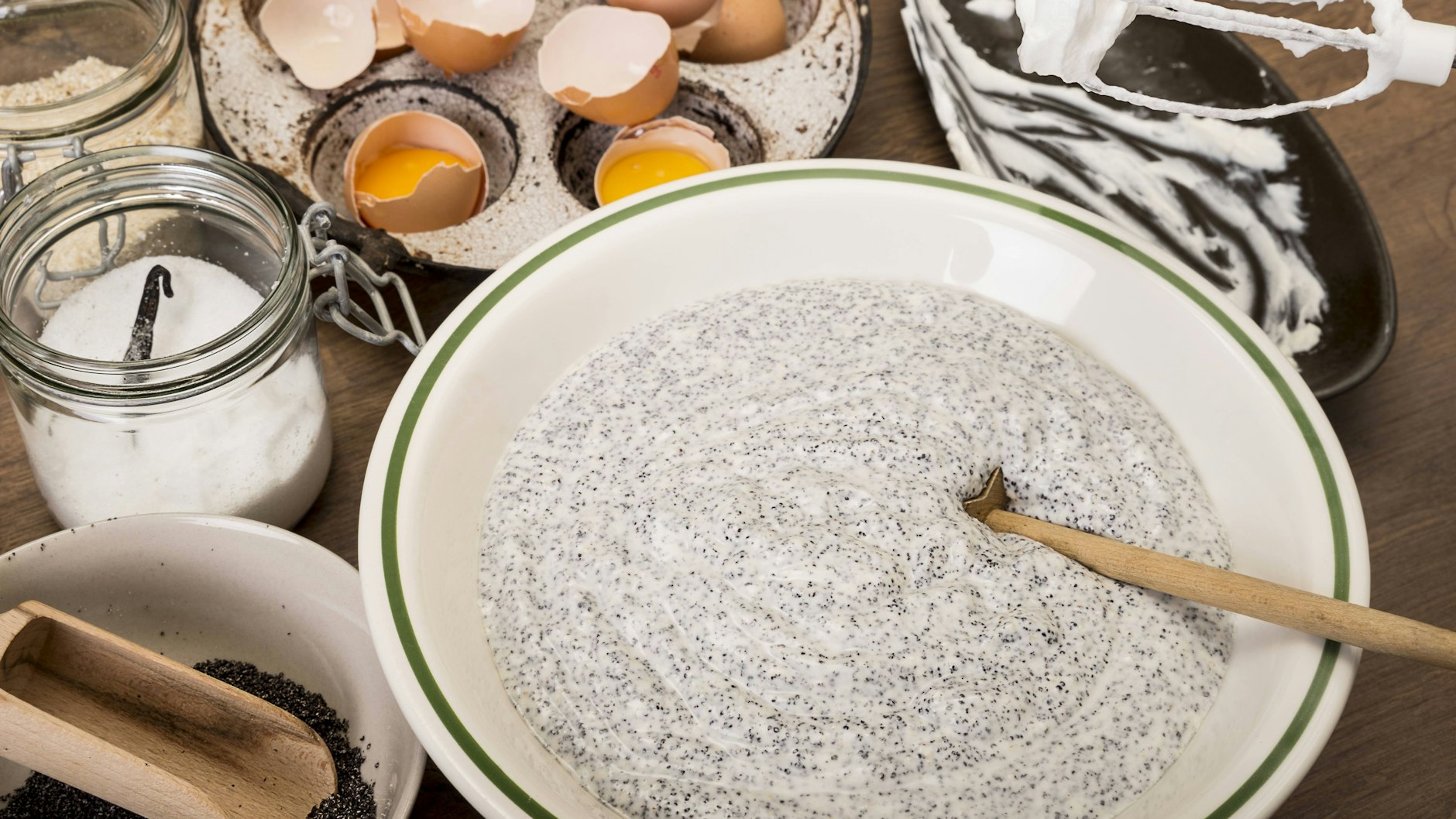 Das Rezept für Thüringer Mohnkuchen braucht etwas Zeit, aber der Aufwand lohnt sich. 