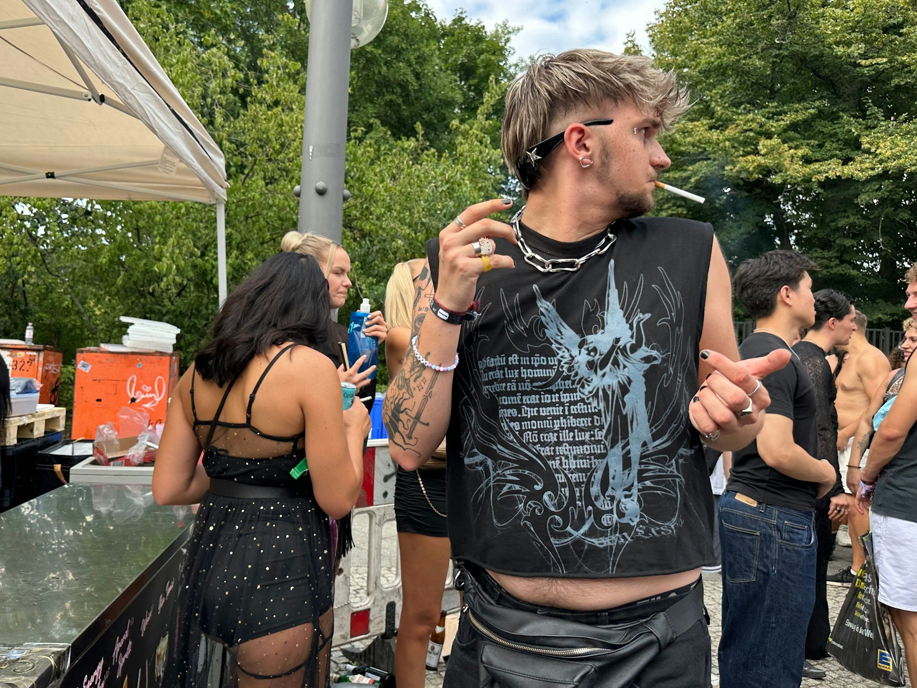 Hier eine fesche Mischung aus Mohican und Vokuhila