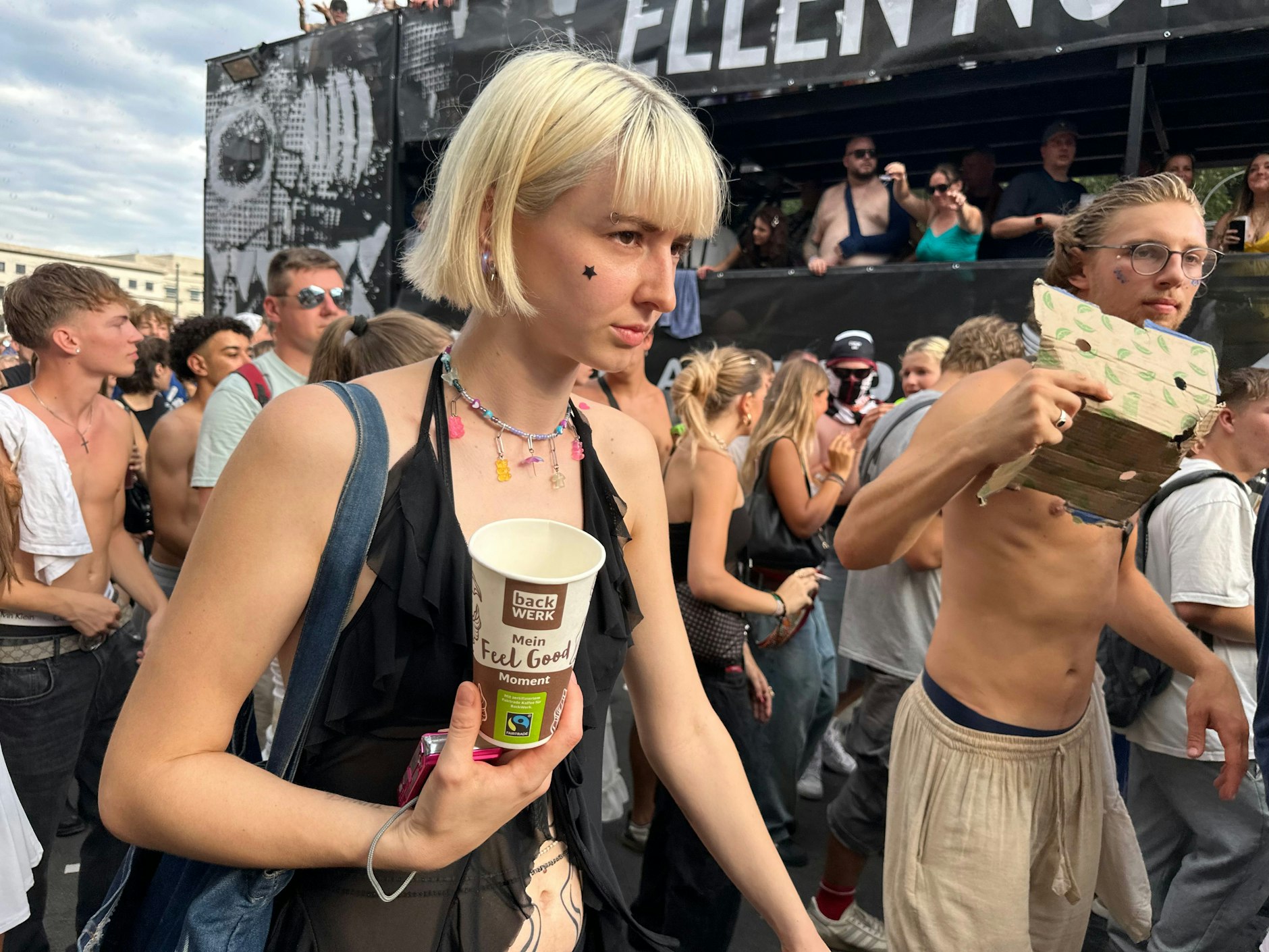 Recycelt wird auch: Fächer mal anders (hinten rechts)