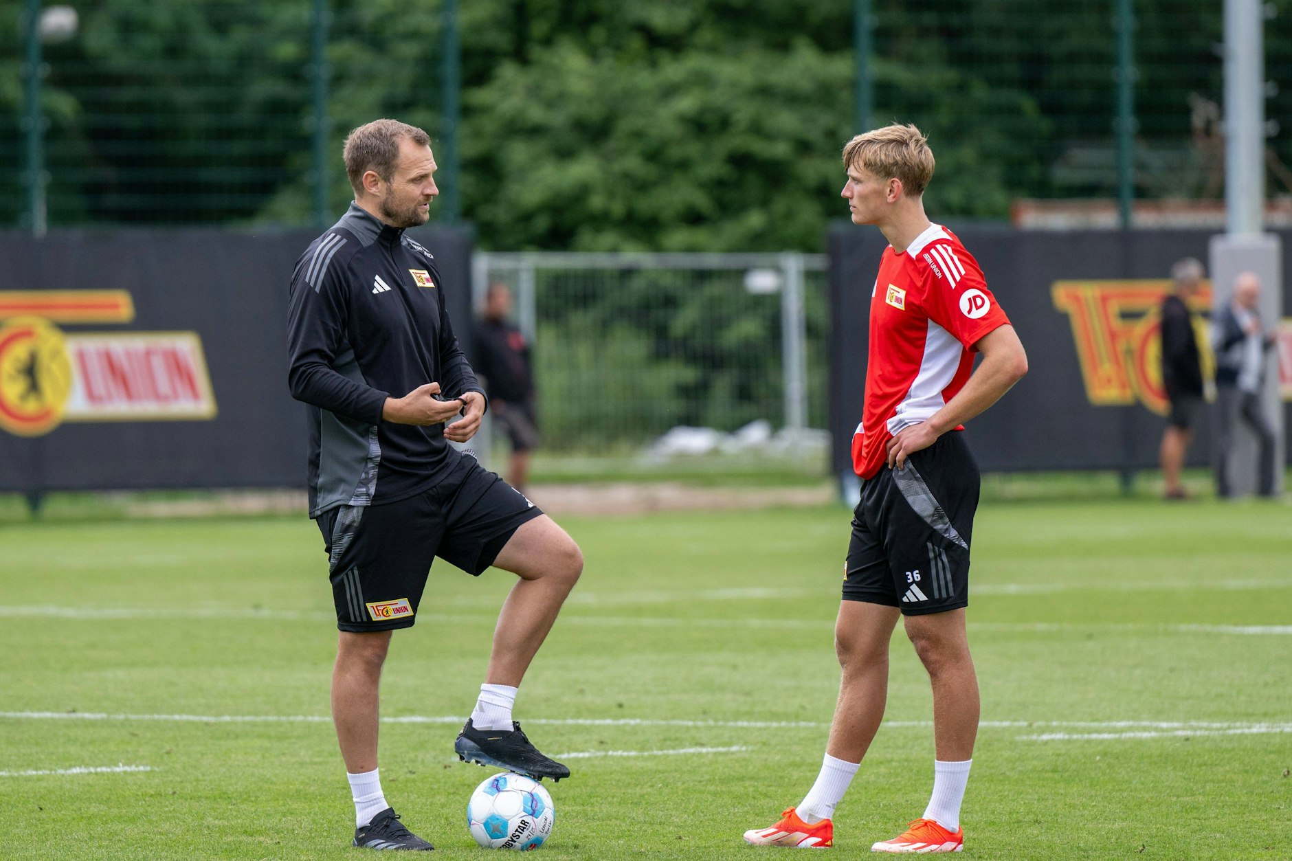 Aljoscha Kemlein (20) droht beim 1. FC Union wie schon in der vergangenen Spielzeit auch unter Trainer Bo Svensson (45) wenig Spielzeit.&nbsp;