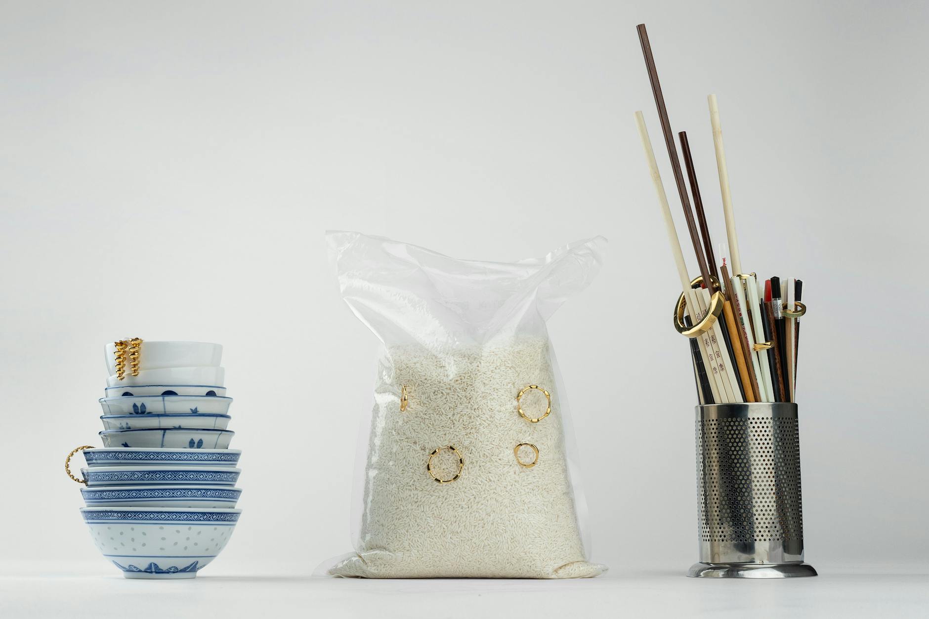 Es gibt Reis: William Fans erste Echtschmuck-Kollektion wurde durch asiatische Essenstraditionen inspiriert.