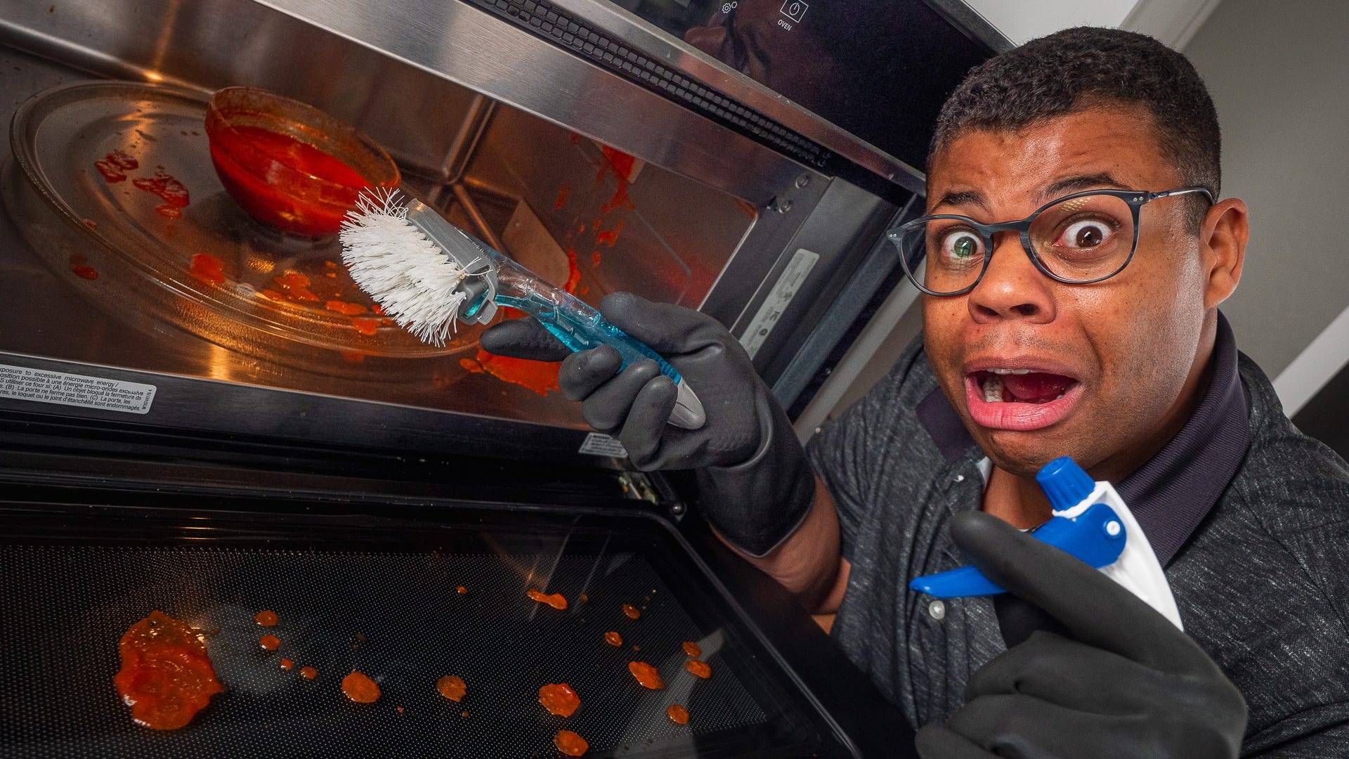 Mikrowelle mühelos reinigen: Fünf Tricks und Hausmittel