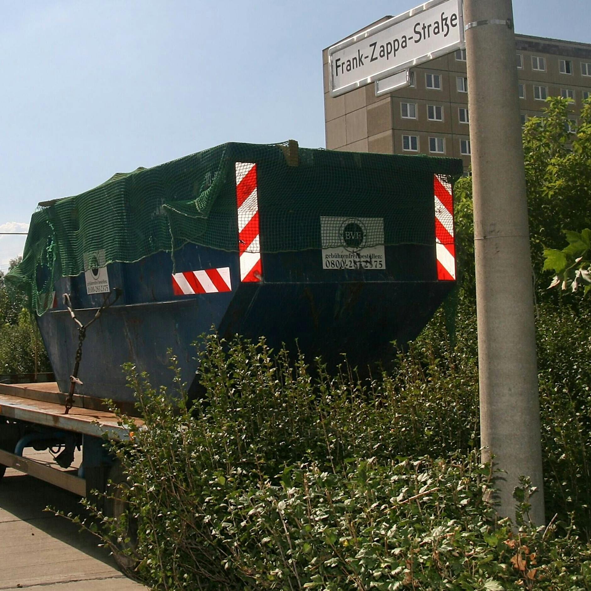 Hohenschönhausen: Steigende Mieten, Anonymität und gefährlicher Asylfrust