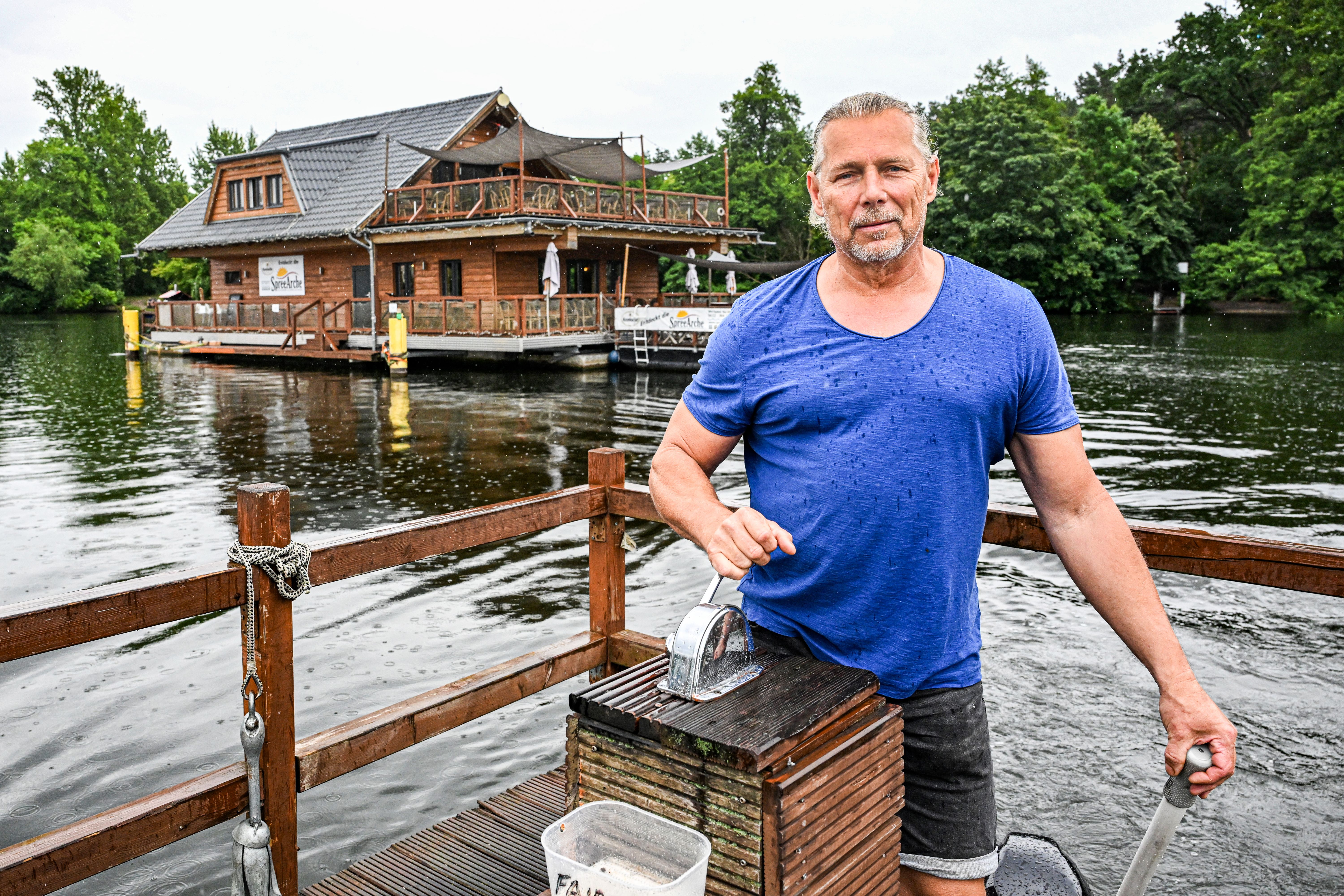 Berliner Kultlokal: Schwimmendes Restaurant „Spreearche“ vor dem Aus